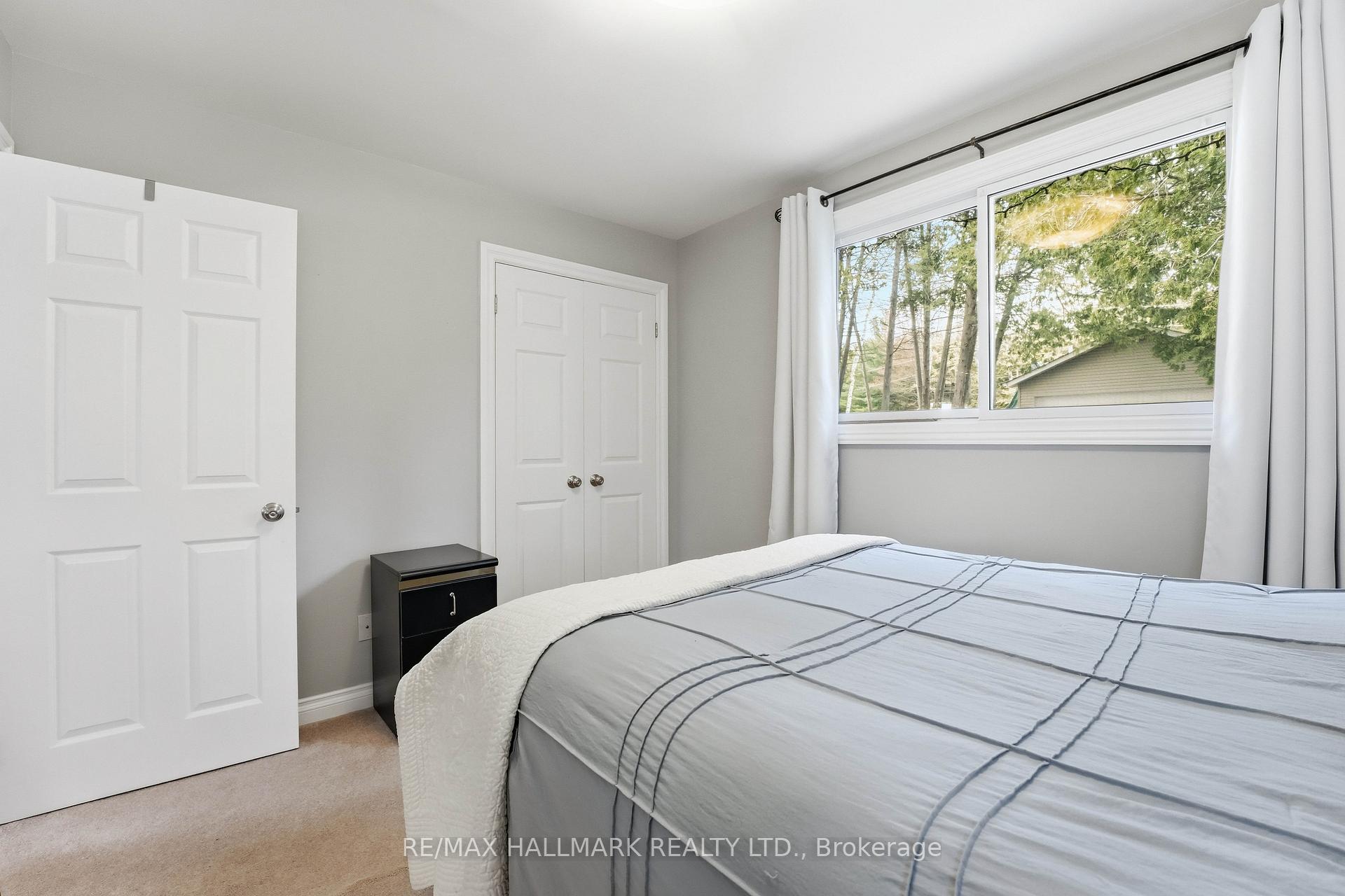 Photo 23 of 104 Riverbank Drive, Georgina, Pefferlaw — HOMEH