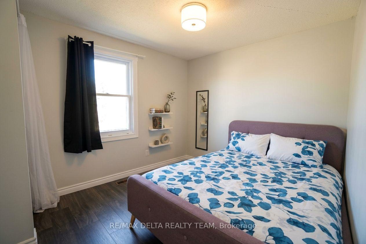 Photo 13 of 24 Raftus Square, Ottawa, Barrhaven - Pheasant Run — HOMEH