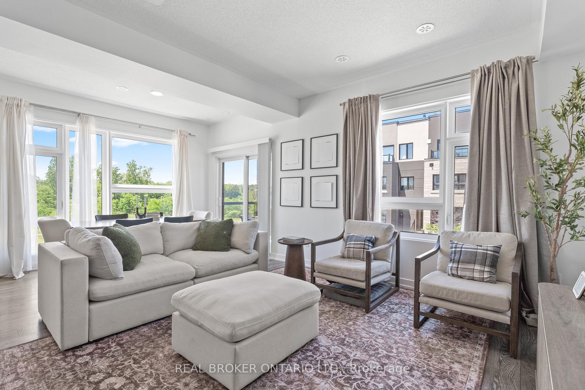 Photo 6 of Unit 1, 1121 Cooke Boulevard, Burlington, LaSalle — HOMEH
