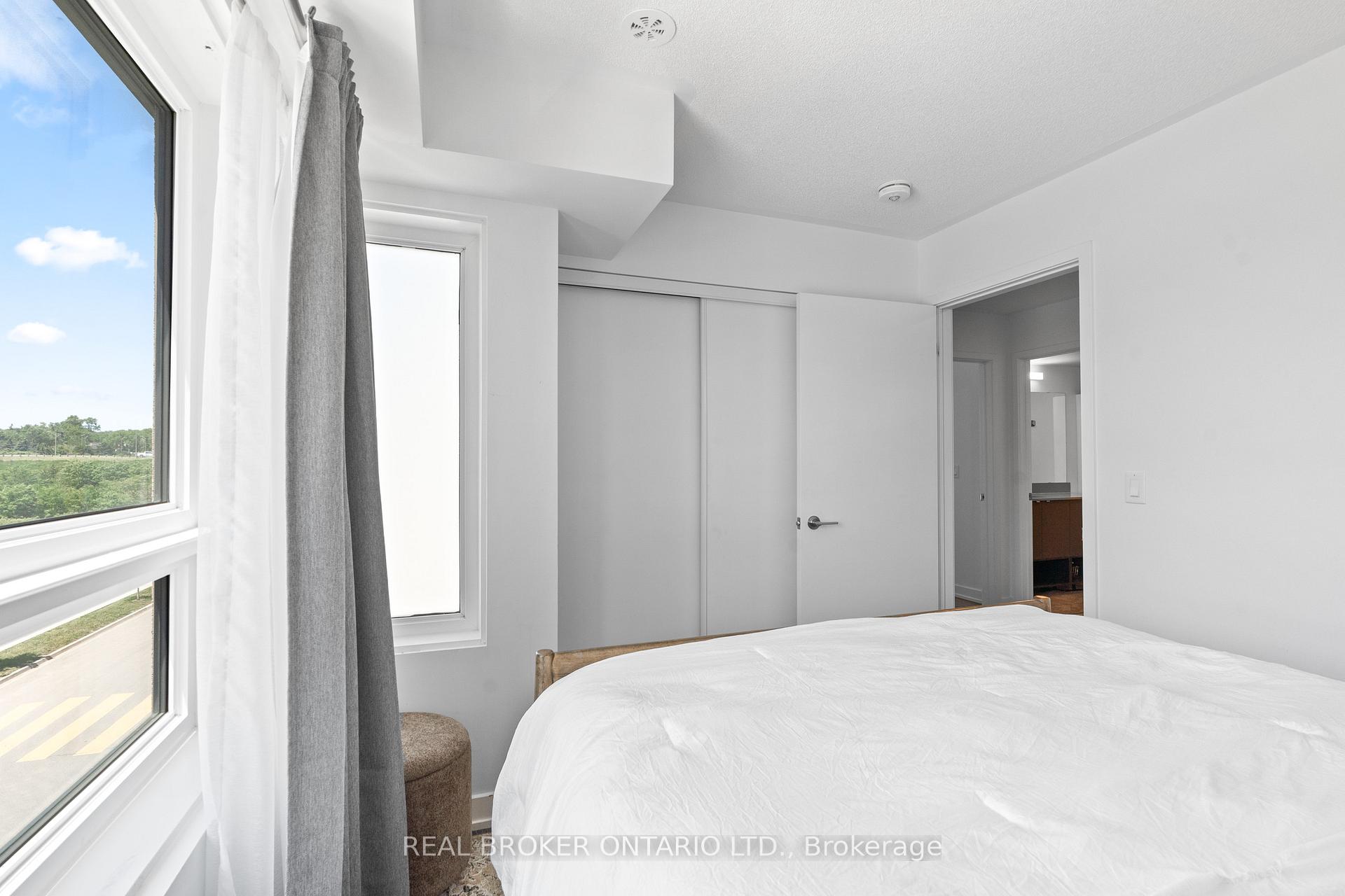 Photo 17 of Unit 1, 1121 Cooke Boulevard, Burlington, LaSalle — HOMEH