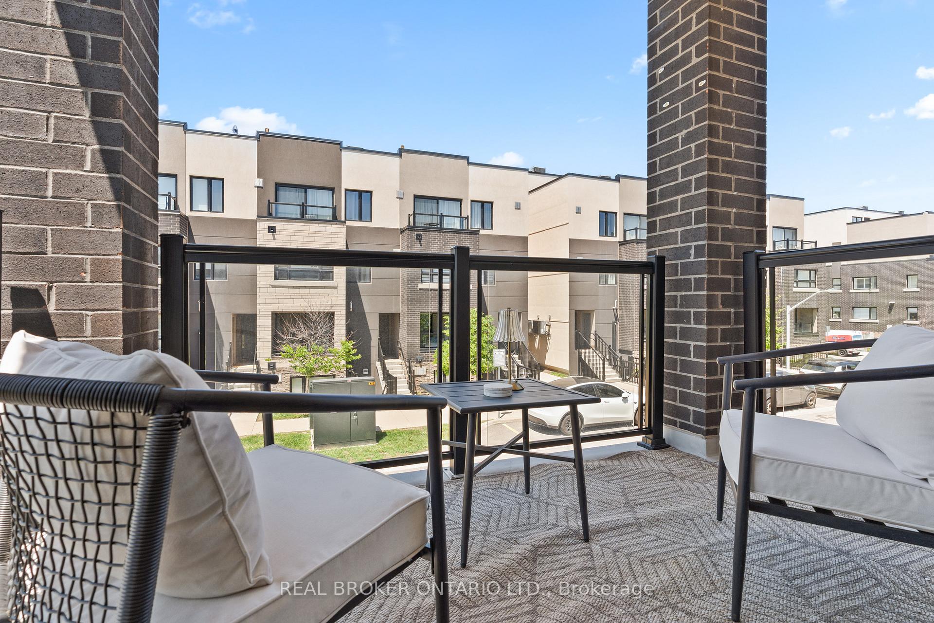 Photo 33 of Unit 1, 1121 Cooke Boulevard, Burlington, LaSalle — HOMEH