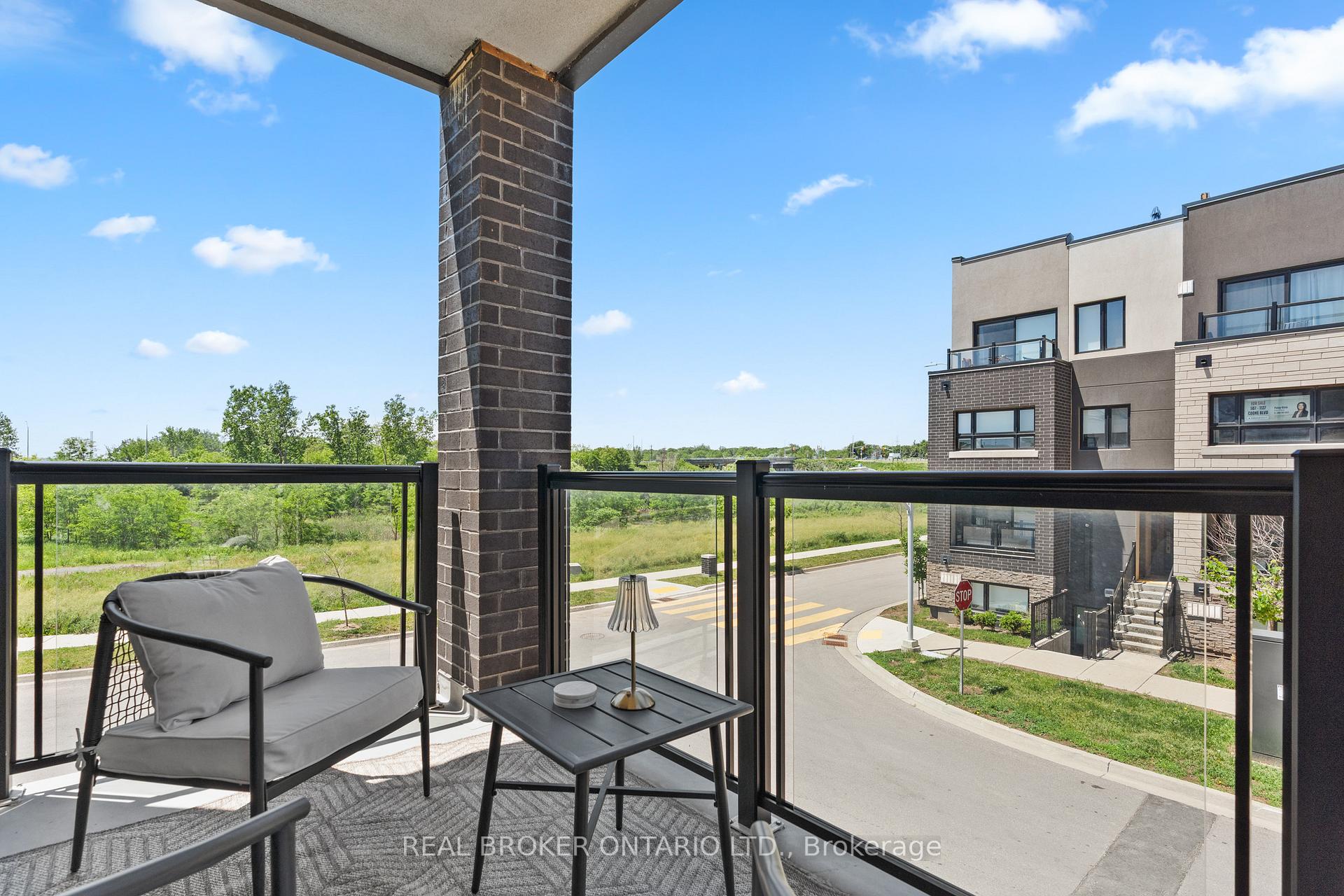 Photo 34 of Unit 1, 1121 Cooke Boulevard, Burlington, LaSalle — HOMEH