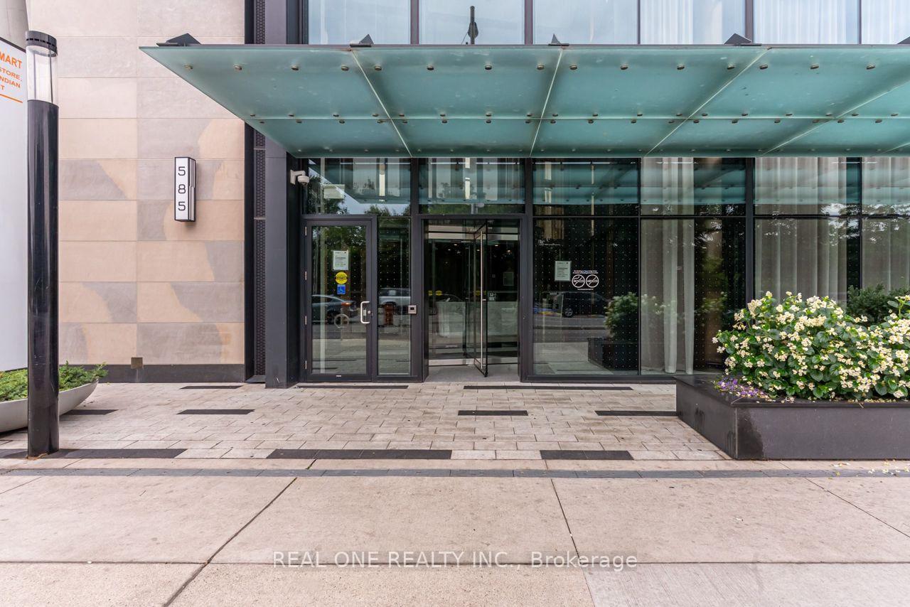 Photo 2 of Unit 323, 585 Bloor Street E, Toronto, North St. James Town — HOMEH