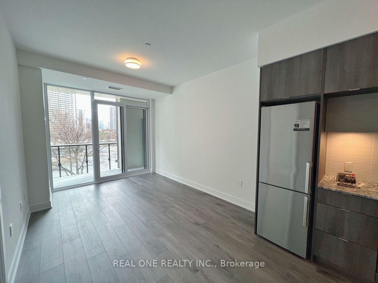 Photo 6 of Unit 323, 585 Bloor Street E, Toronto, North St. James Town — HOMEH