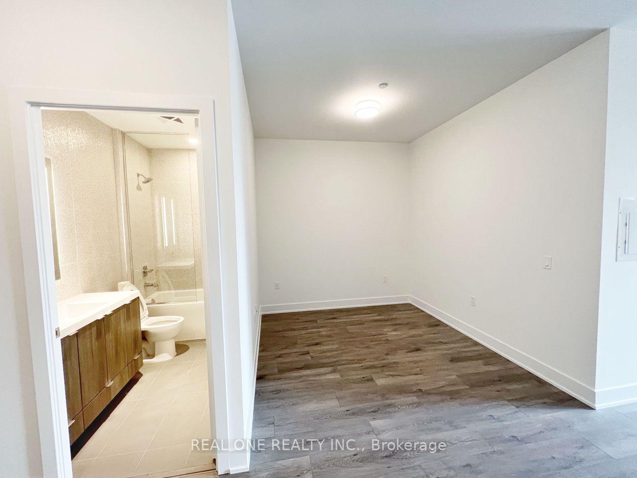 Photo 8 of Unit 323, 585 Bloor Street E, Toronto, North St. James Town — HOMEH