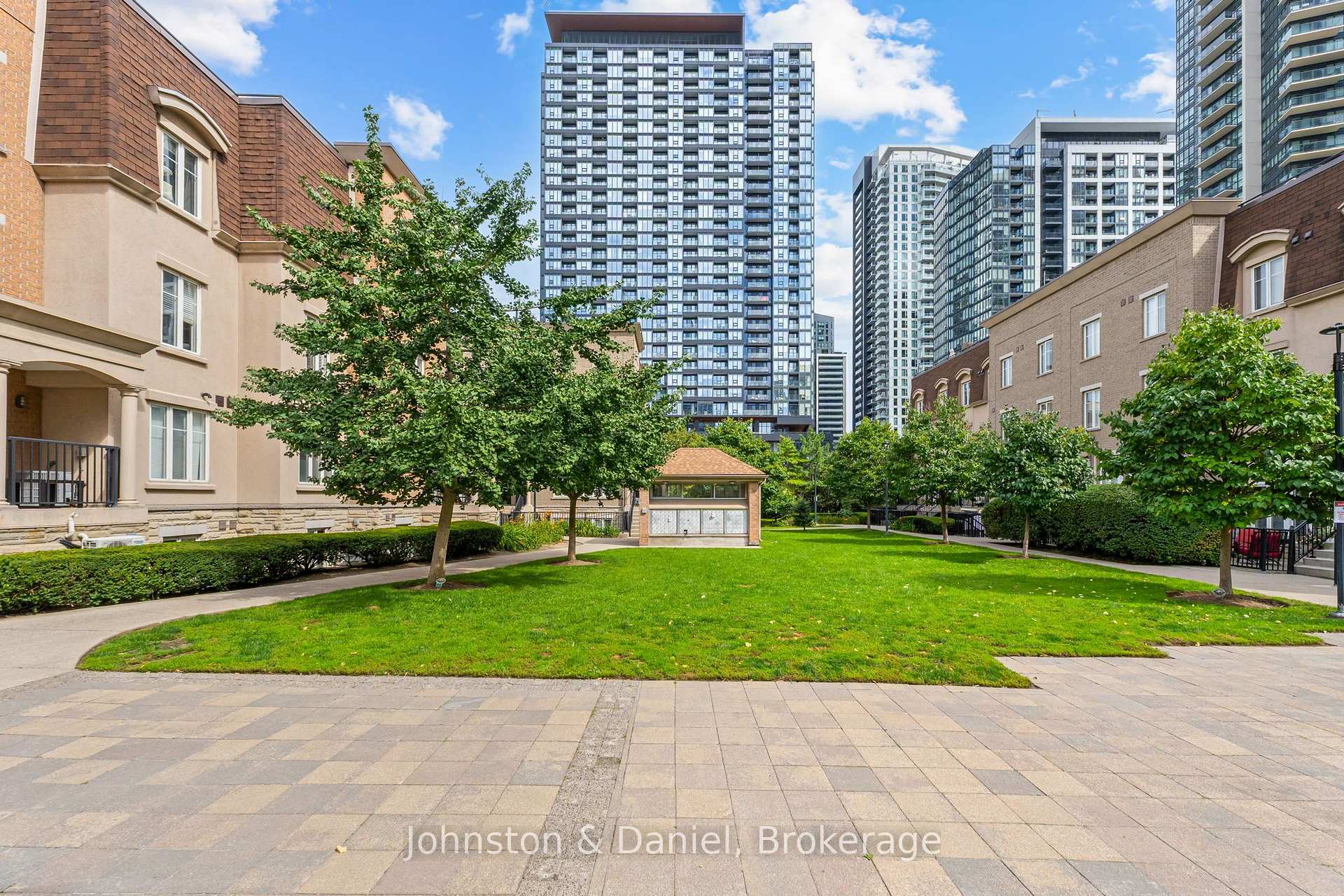Photo 25 of Unit 615, 38 Western Battery Road W, Toronto, Niagara — HOMEH