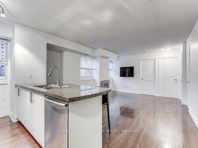 Photo 15 of Unit 503, 35 Balmuto Street, Toronto, Bay Street Corridor — HOMEH
