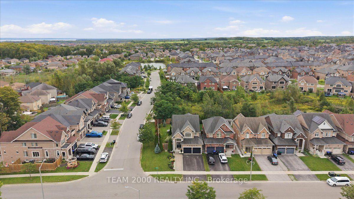 Photo 5 of 1301 Hunters Street, Innisfil, Alcona — HOMEH