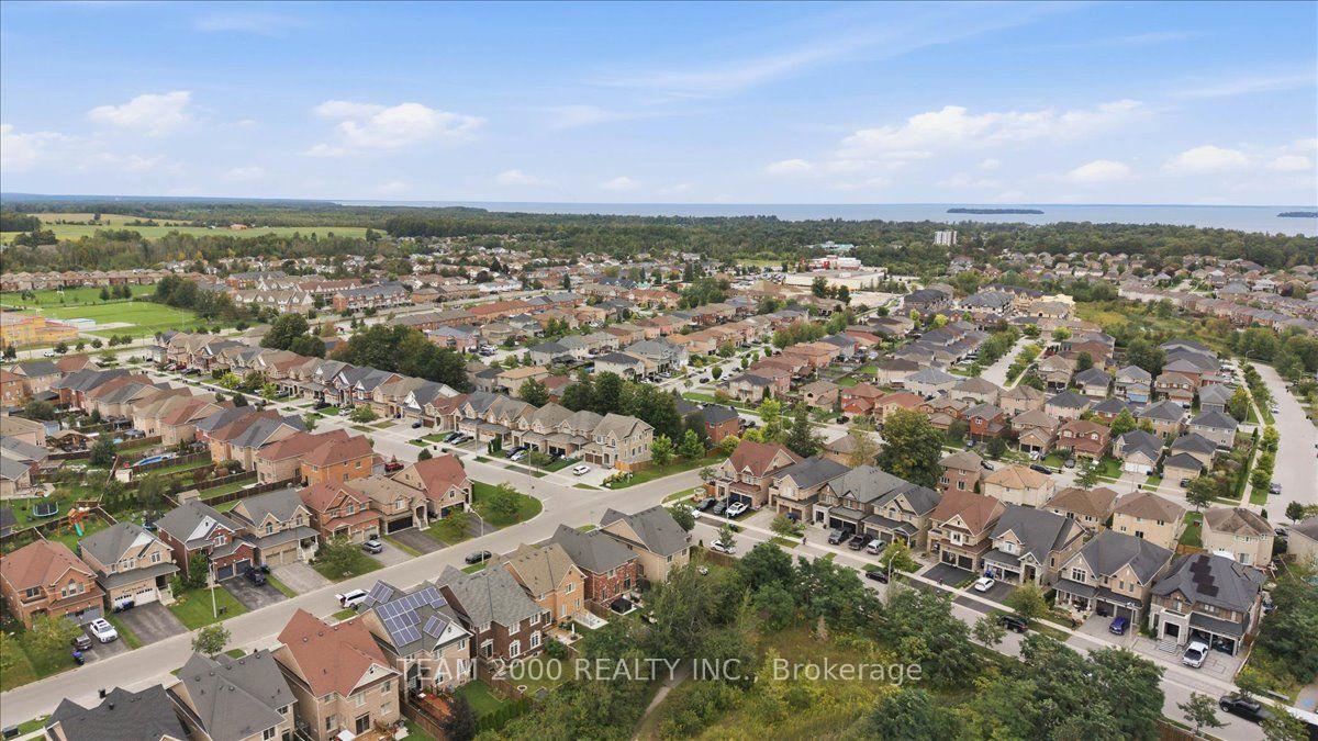 Photo 48 of 1301 Hunters Street, Innisfil, Alcona — HOMEH