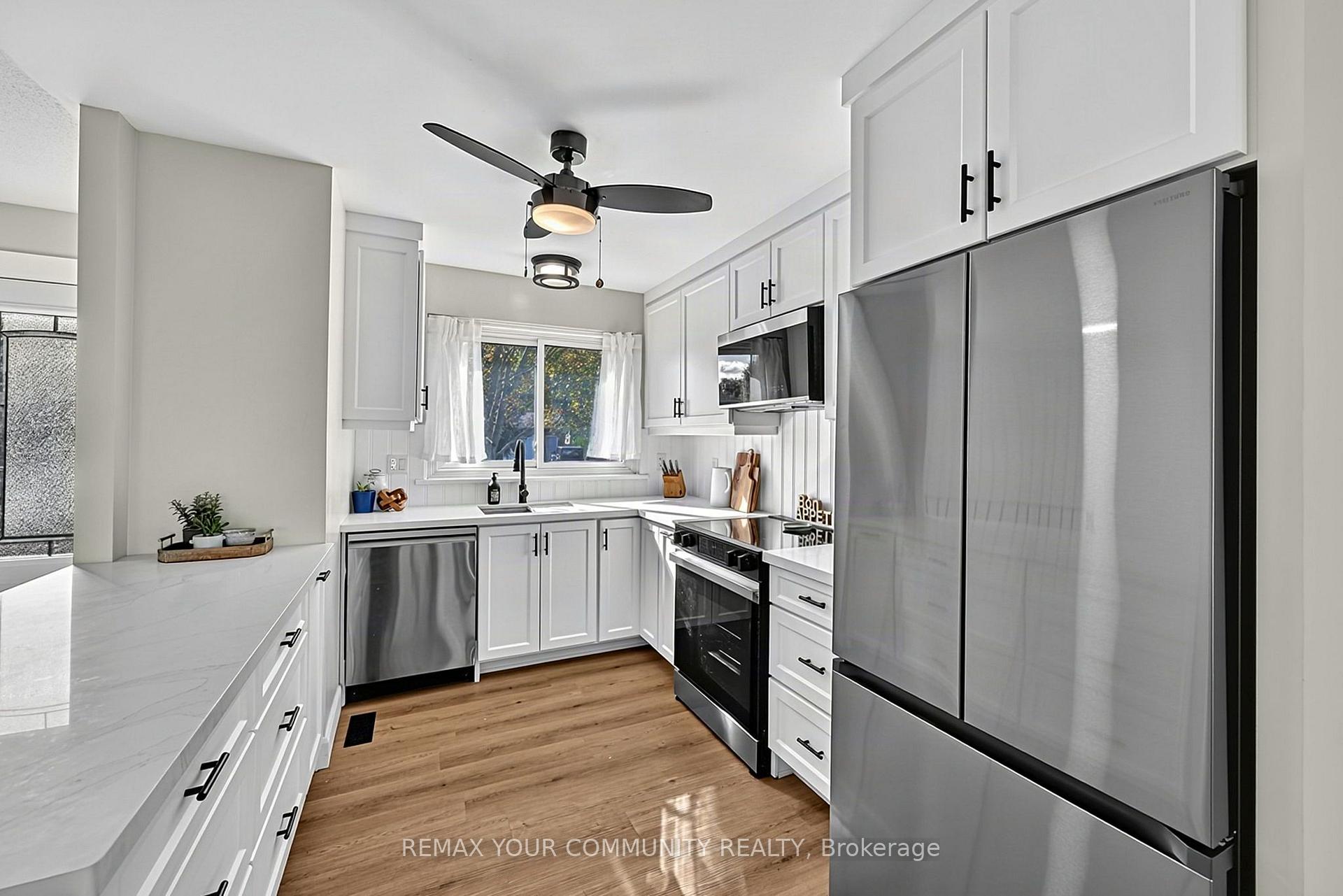 Photo 11 of 239 Sunset Crescent, Innisfil, Stroud — HOMEH
