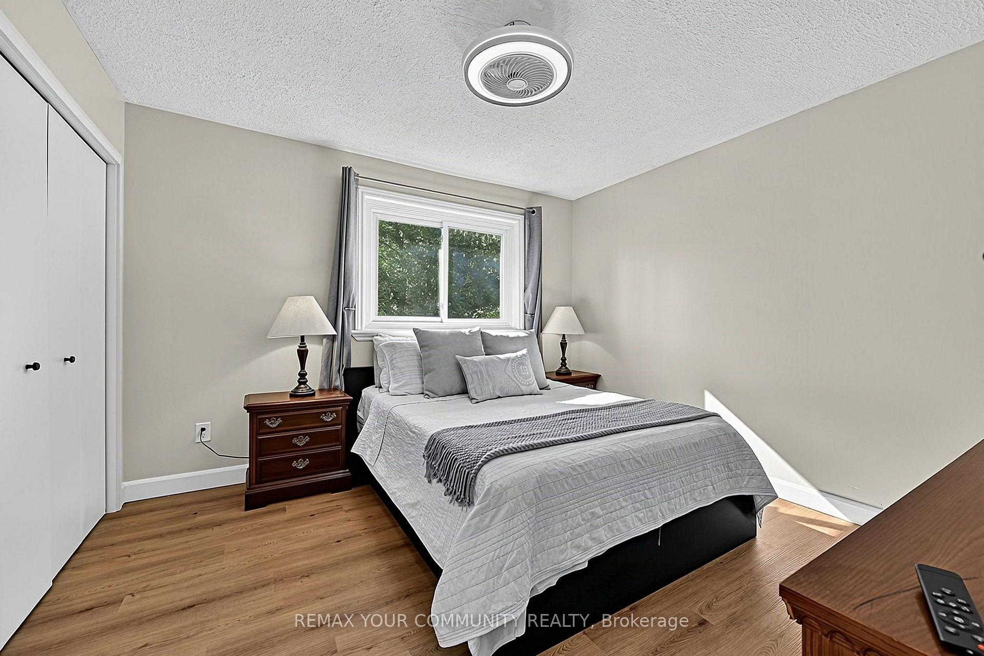 Photo 15 of 239 Sunset Crescent, Innisfil, Stroud — HOMEH