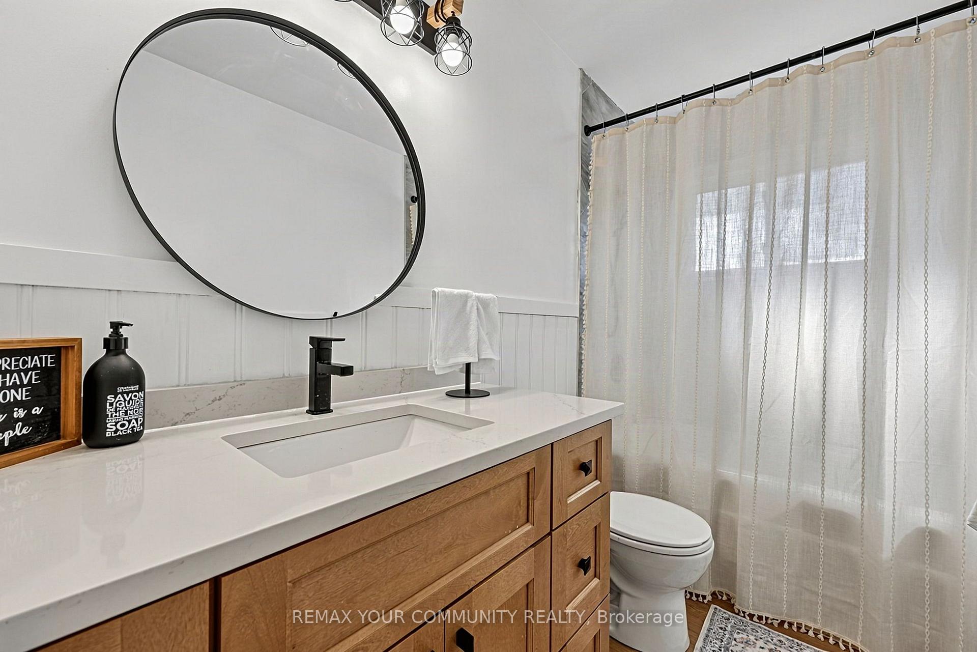 Photo 18 of 239 Sunset Crescent, Innisfil, Stroud — HOMEH
