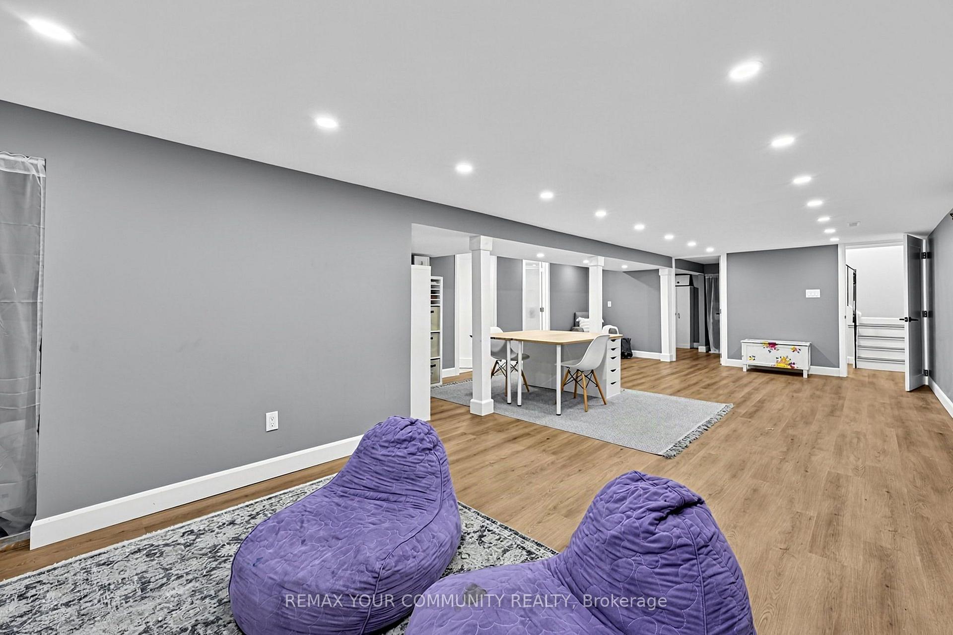 Photo 22 of 239 Sunset Crescent, Innisfil, Stroud — HOMEH