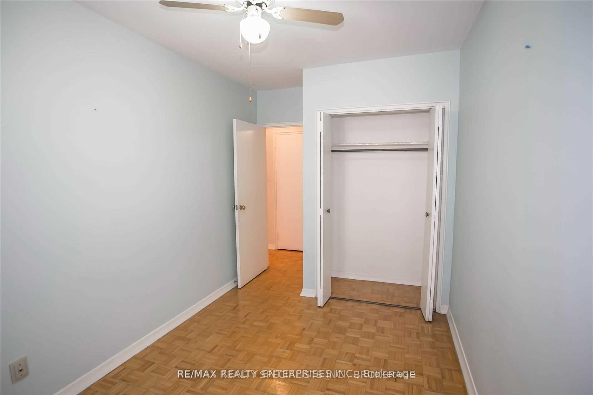 Photo 27 of 54 Rabbit Lane, Etobicoke, Eringate-Centennial-West Deane — HOMEH