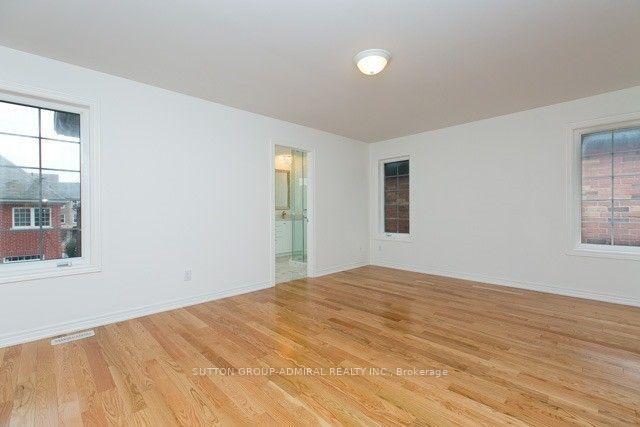 Photo 10 of 447 Lady Nadia Drive, Vaughan, Patterson — HOMEH