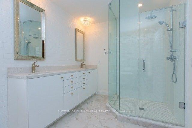 Photo 12 of 447 Lady Nadia Drive, Vaughan, Patterson — HOMEH