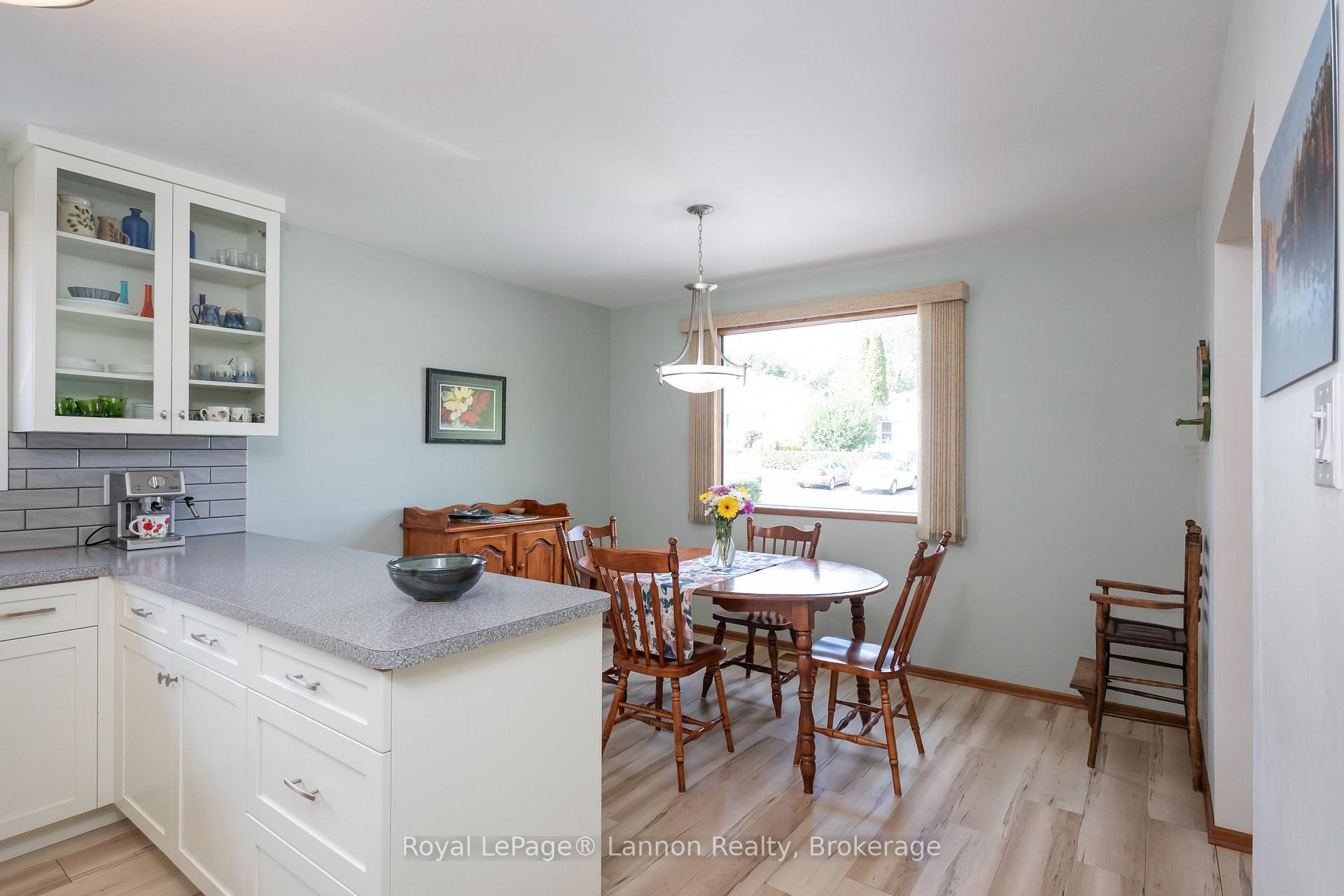 Photo 24 of 315 Rona Street, Thunder Bay, Current River — HOMEH