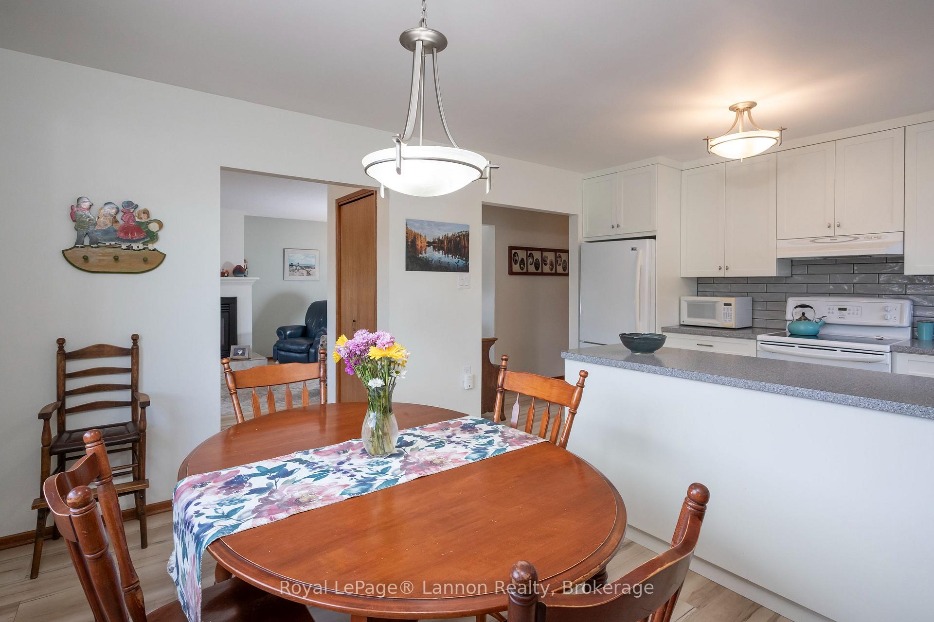 Photo 25 of 315 Rona Street, Thunder Bay, Current River — HOMEH