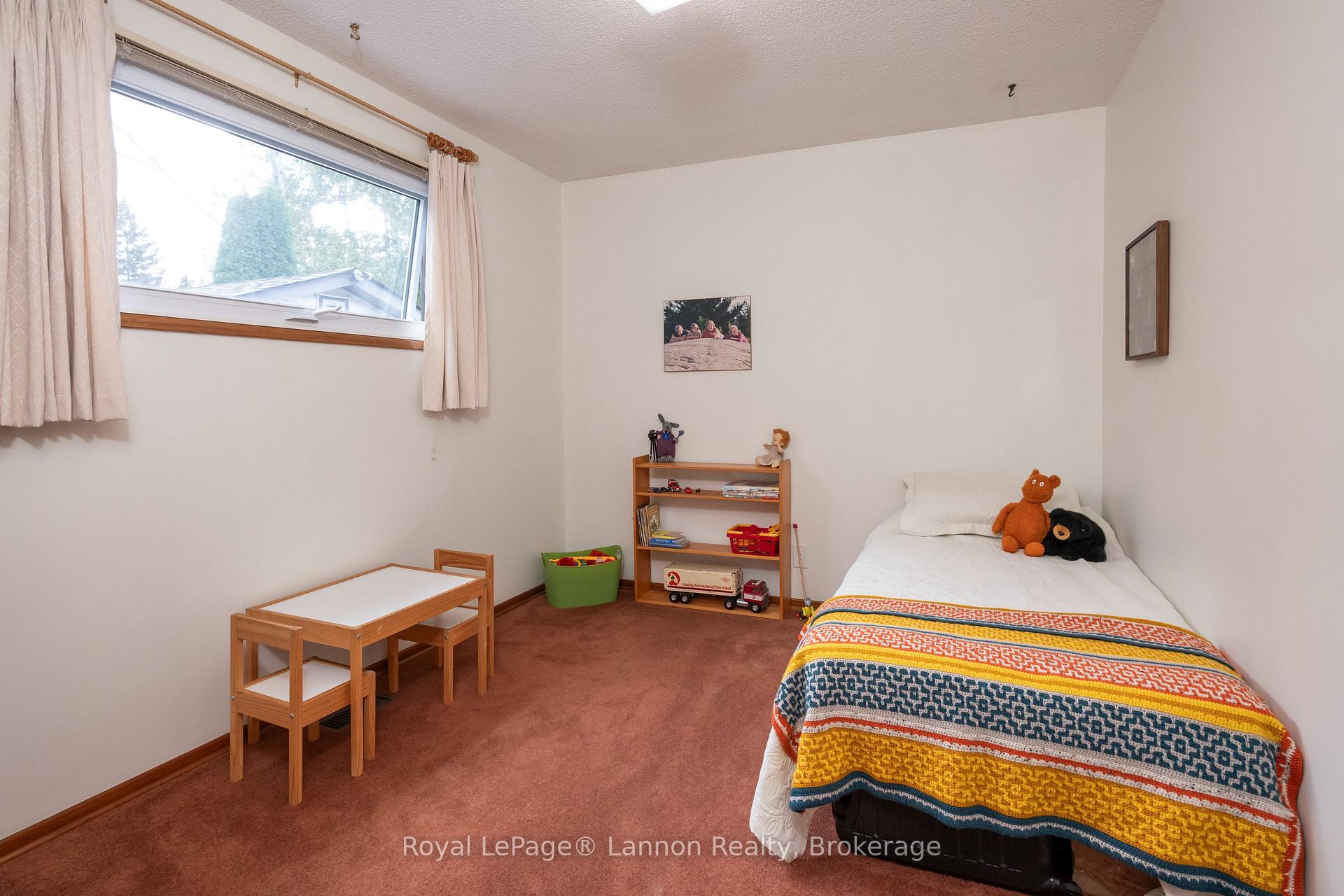 Photo 31 of 315 Rona Street, Thunder Bay, Current River — HOMEH