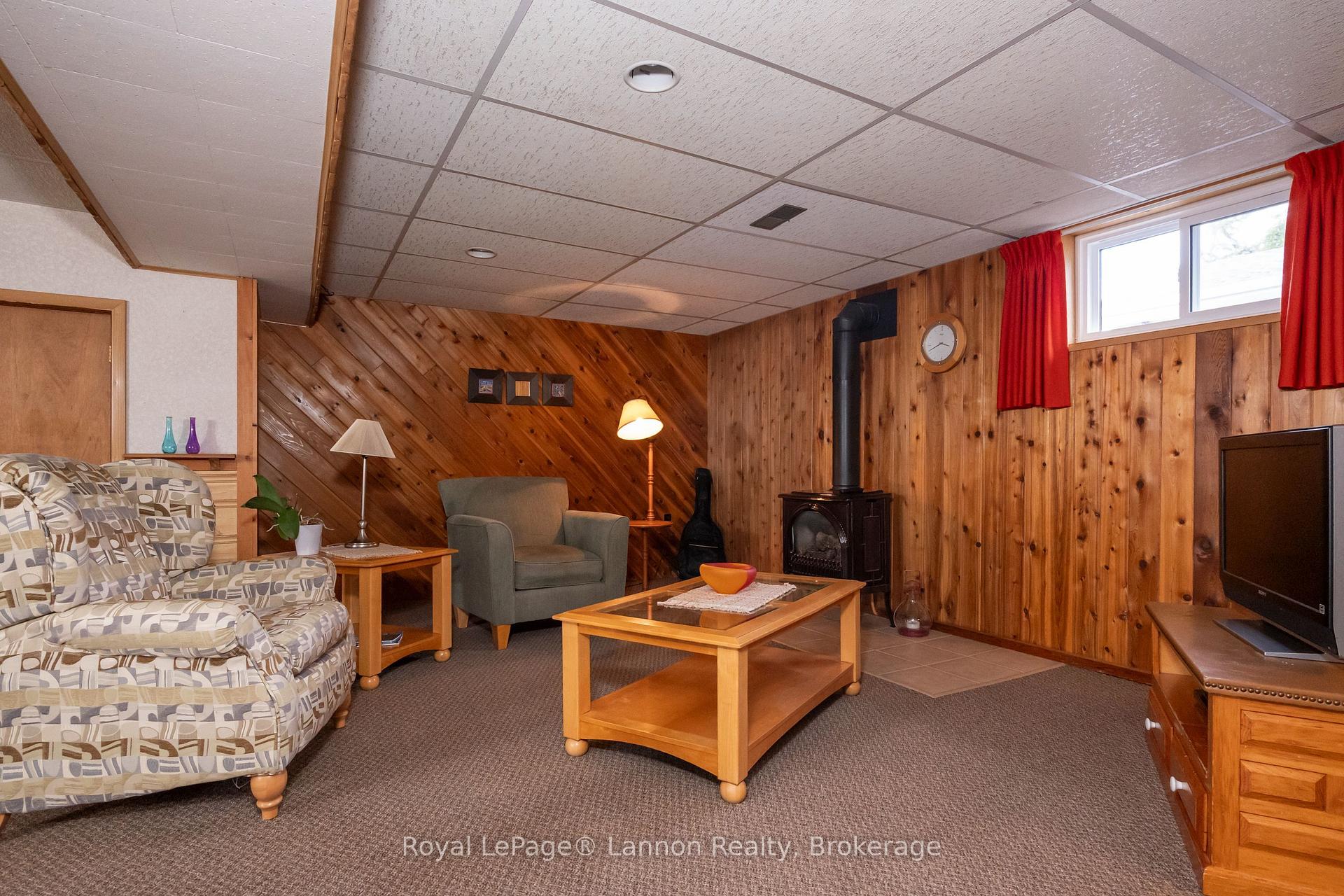 Photo 40 of 315 Rona Street, Thunder Bay, Current River — HOMEH