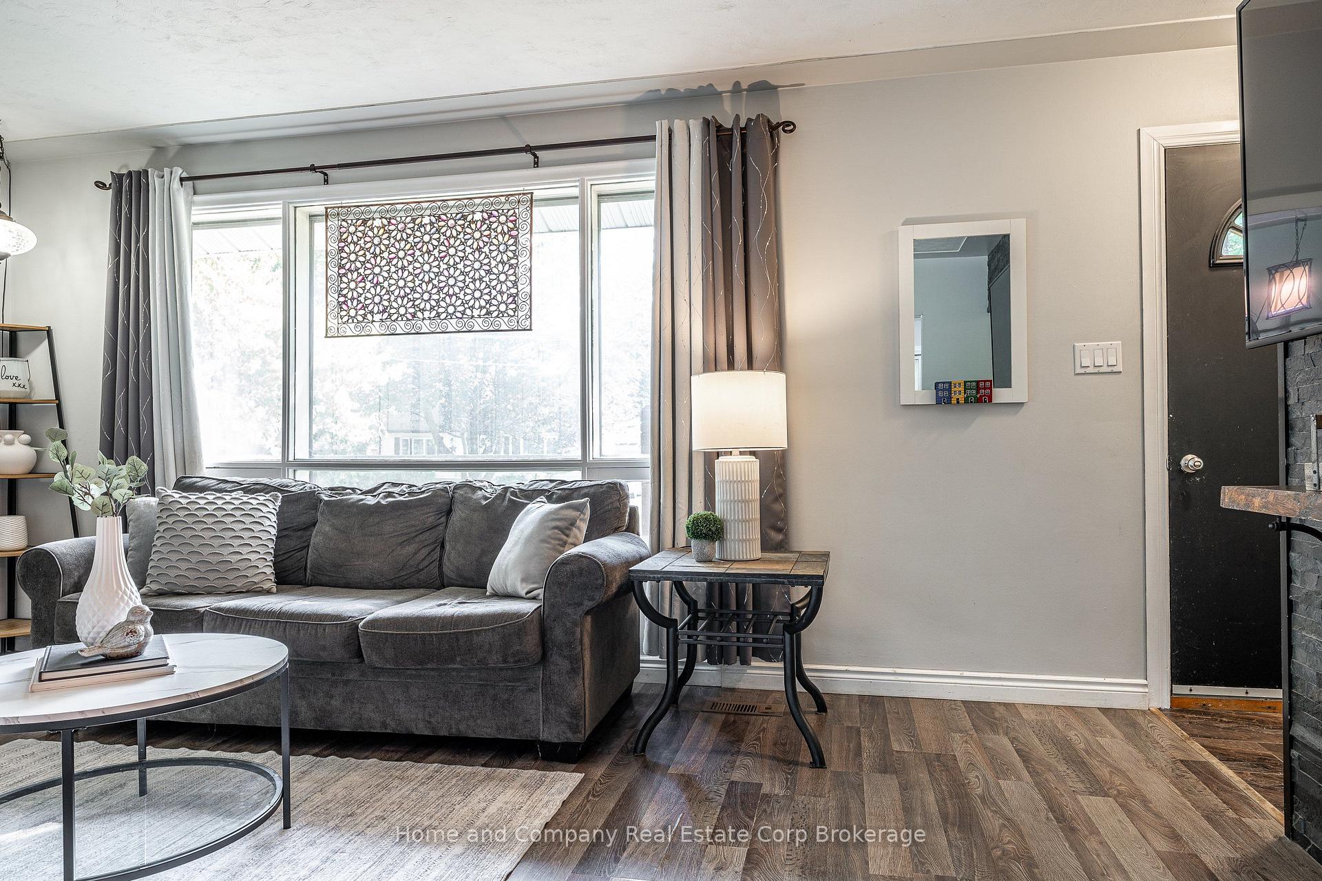 Photo 11 of 14 Burritt Street, Stratford — HOMEH