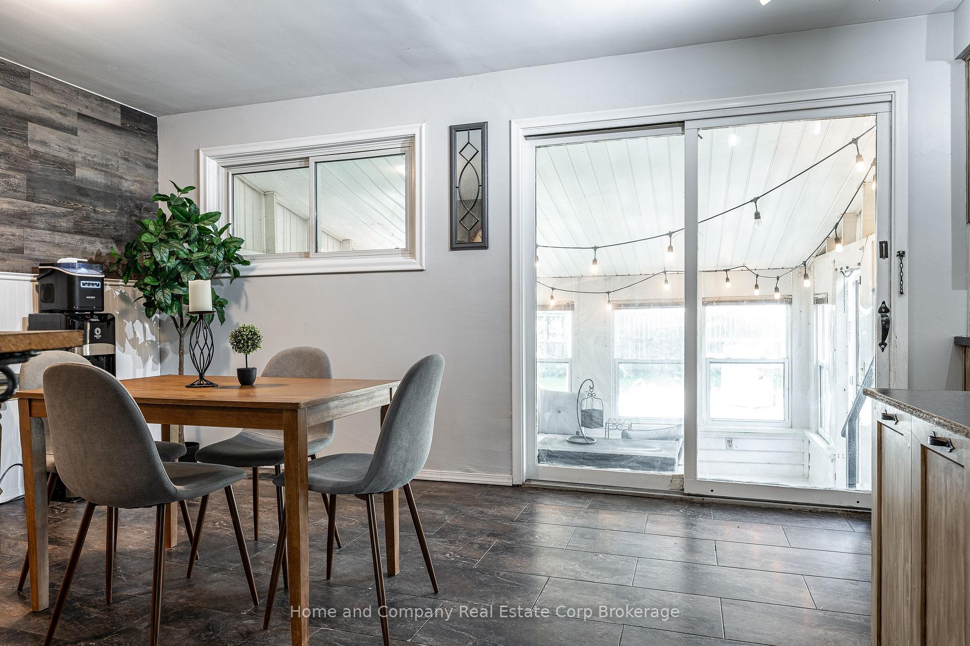 Photo 13 of 14 Burritt Street, Stratford — HOMEH