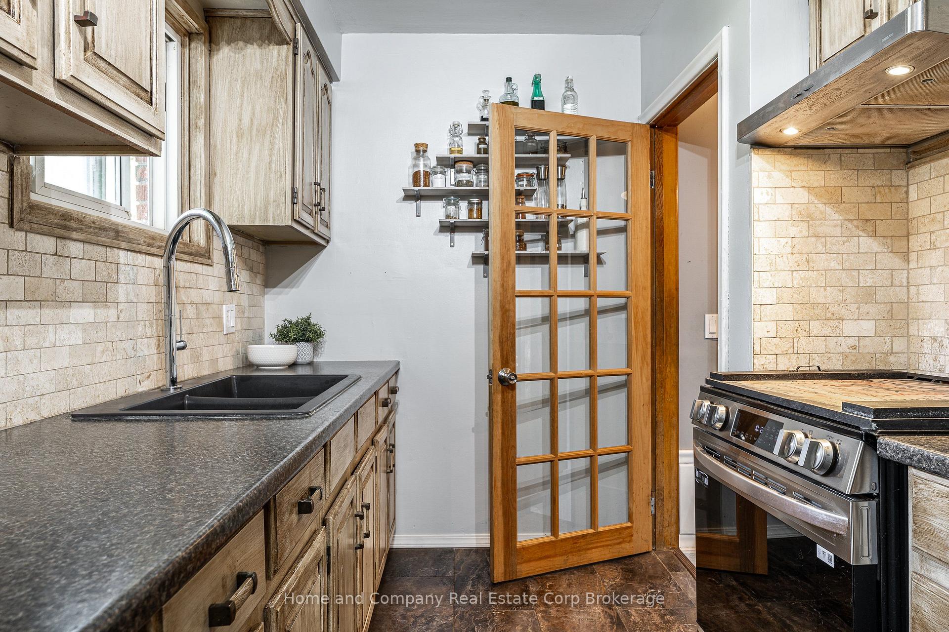 Photo 14 of 14 Burritt Street, Stratford — HOMEH