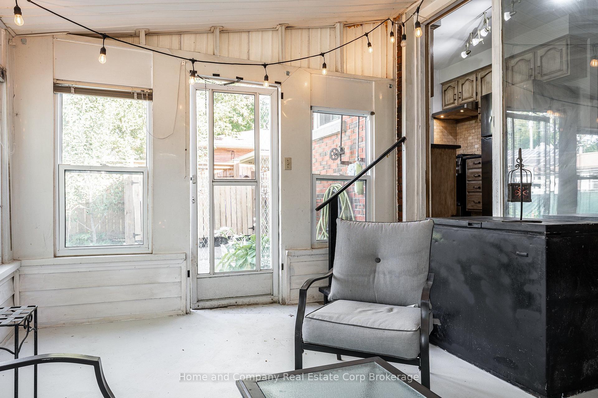 Photo 16 of 14 Burritt Street, Stratford — HOMEH