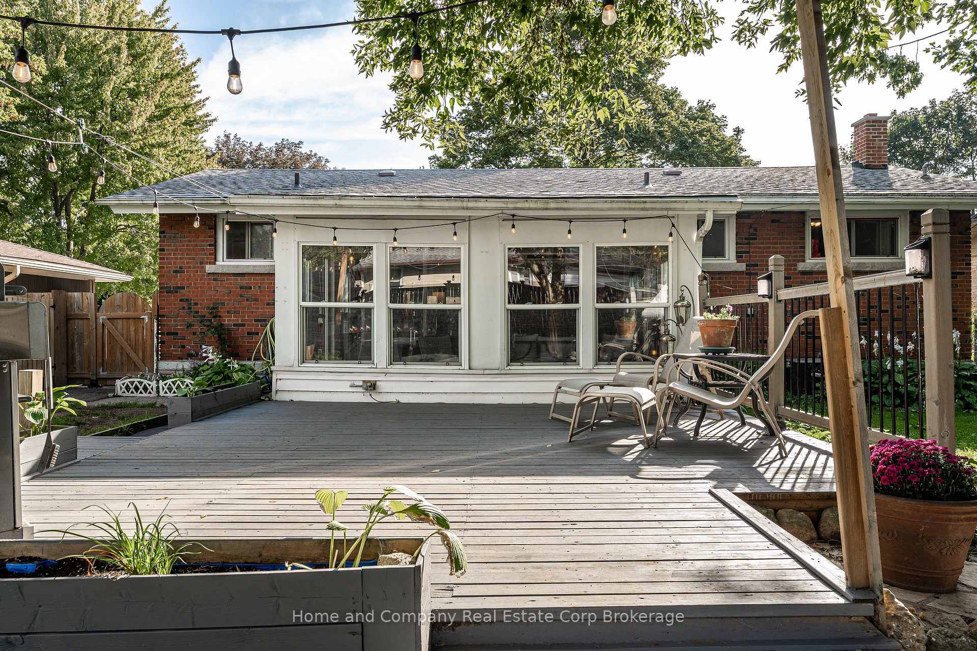 Photo 42 of 14 Burritt Street, Stratford — HOMEH