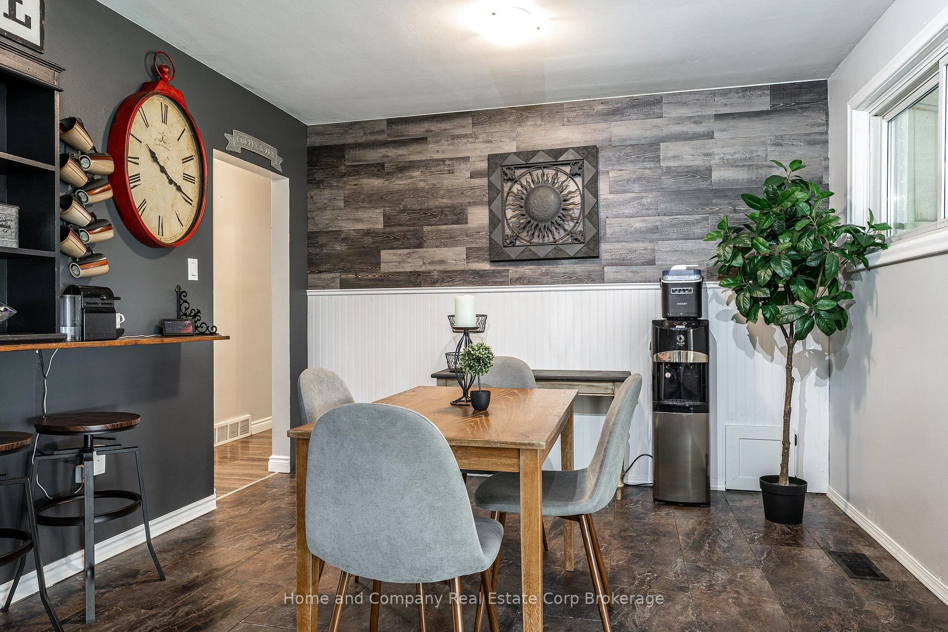 Photo 18 of 14 Burritt Street, Stratford — HOMEH