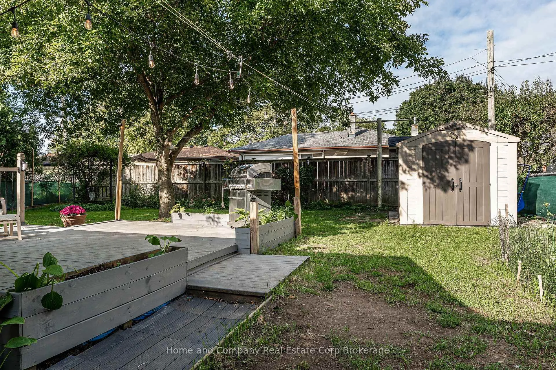 Photo 44 of 14 Burritt Street, Stratford — HOMEH