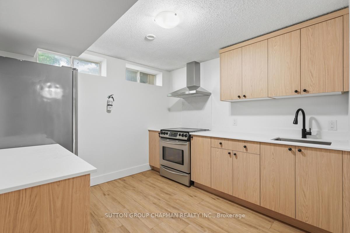 Photo 19 of 955 Lawson Road, London, North I — HOMEH