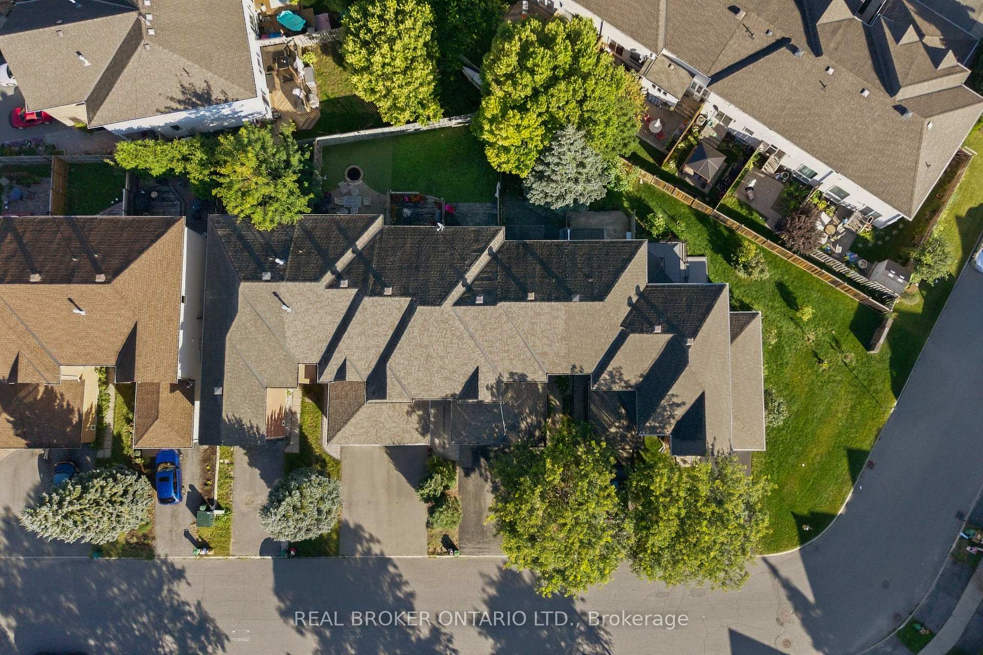 Photo 5 of 34 Scout Street, Ottawa, Central Park — HOMEH