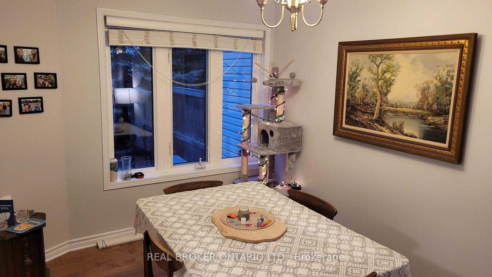 Photo 15 of 34 Scout Street, Ottawa, Central Park — HOMEH