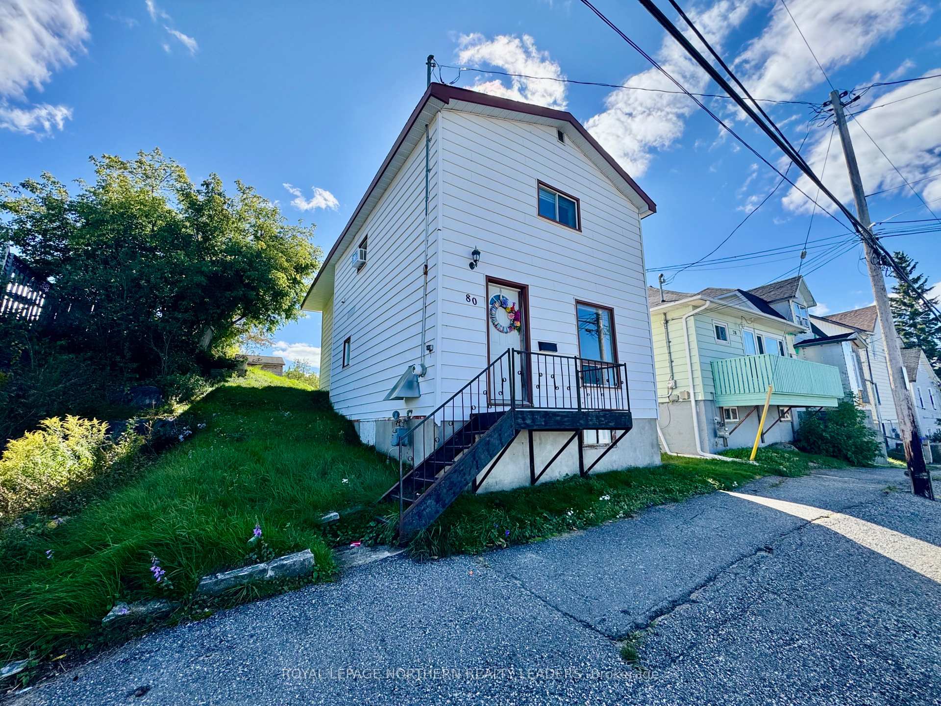 Photo 2 of 80 Fourth Avenue, Timmins, SCH - Main Area — HOMEH
