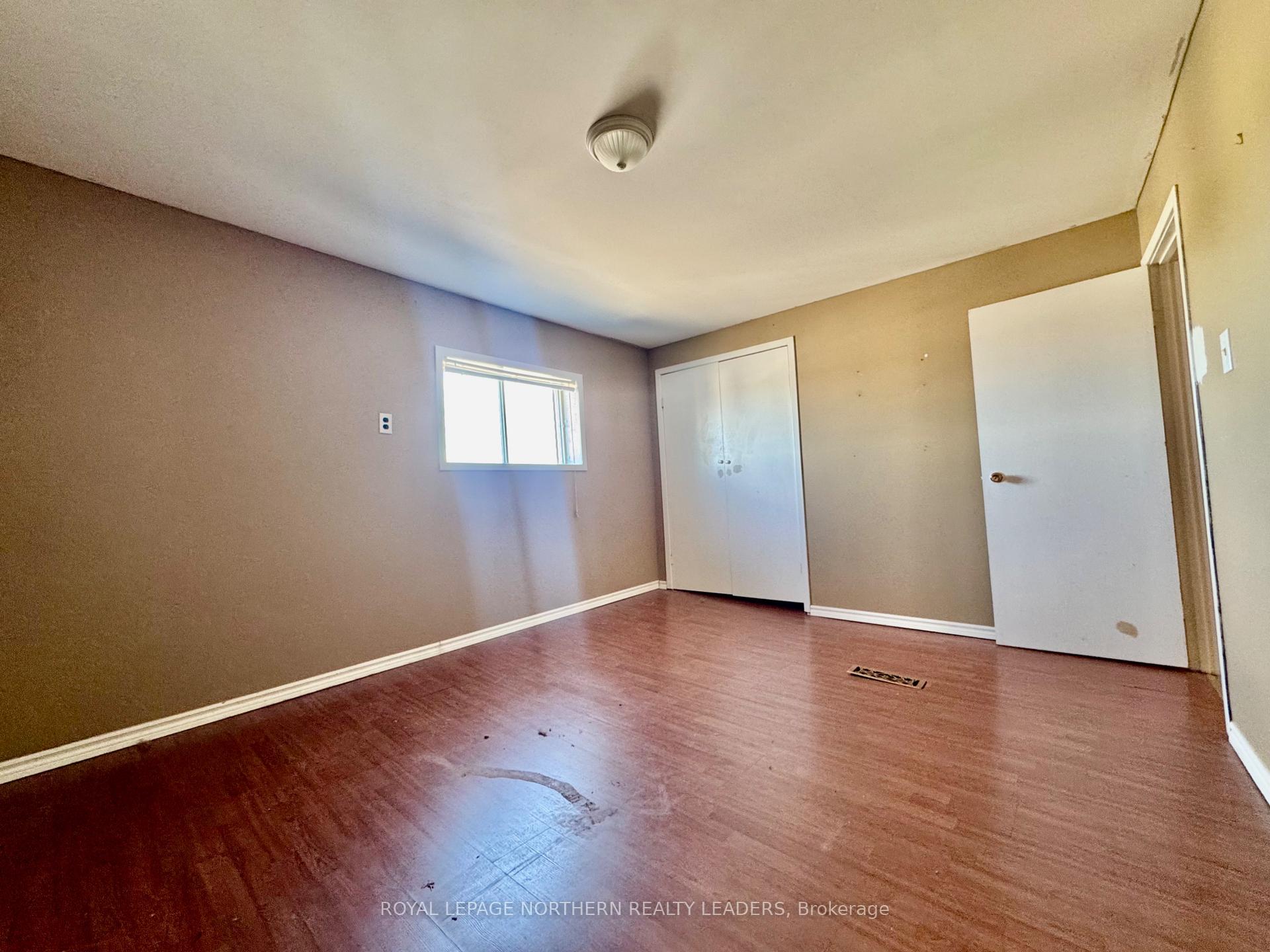 Photo 18 of 80 Fourth Avenue, Timmins, SCH - Main Area — HOMEH