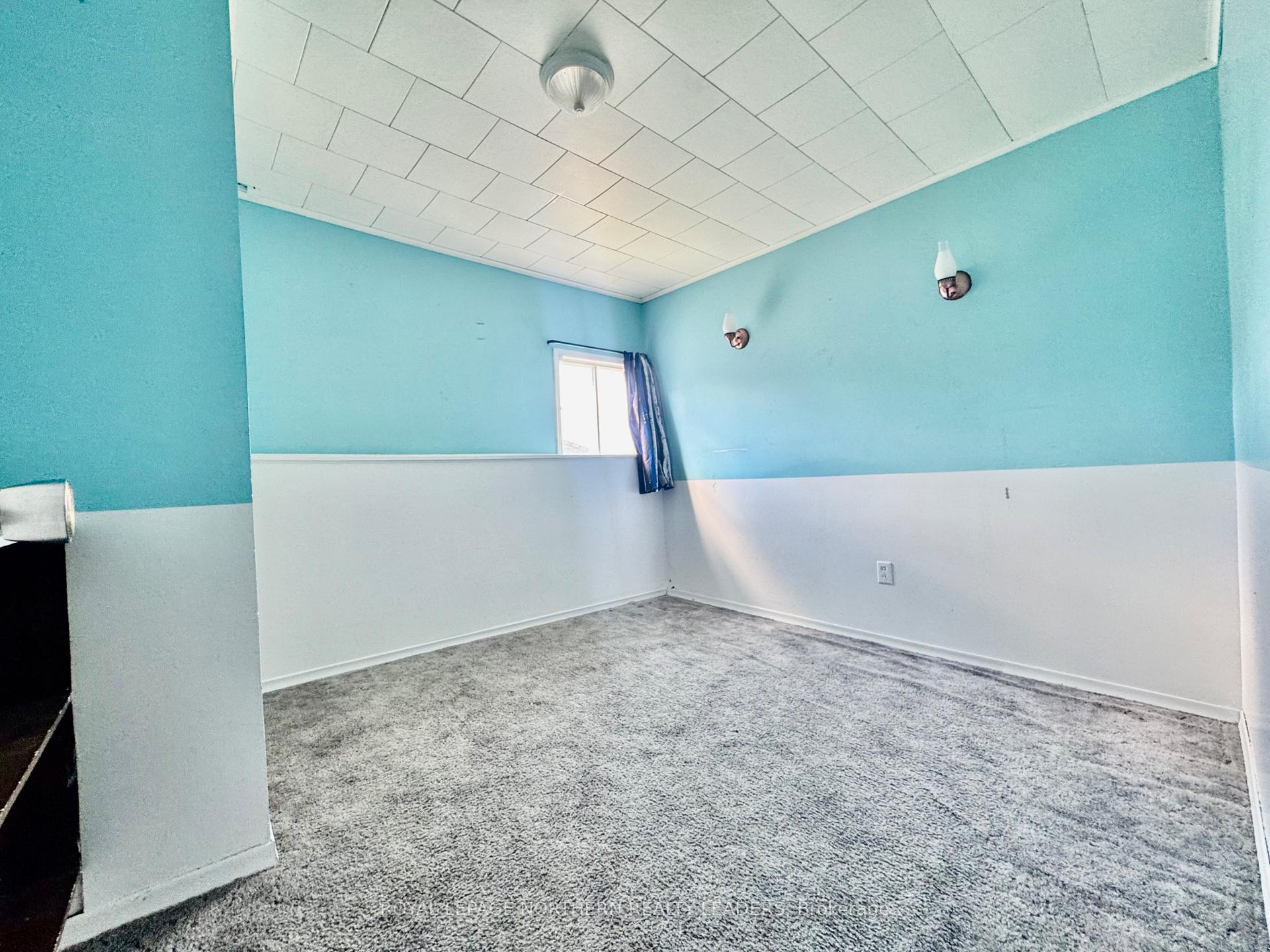 Photo 21 of 80 Fourth Avenue, Timmins, SCH - Main Area — HOMEH