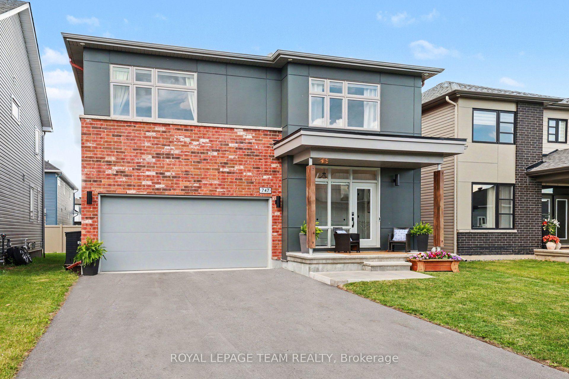 Photo of 747 Petanque Crescent