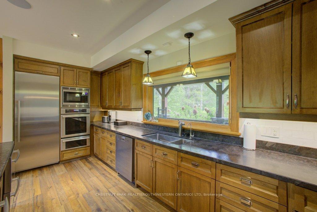 Photo 15 of 8429 Poplar Side Road, Clearview, Rural Clearview — HOMEH