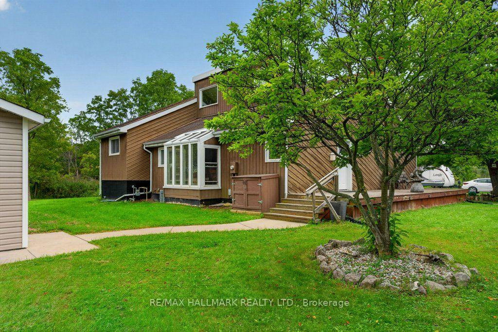 Photo 1 of 24 Kelly Street, Thorold, Port Robinson — HOMEH
