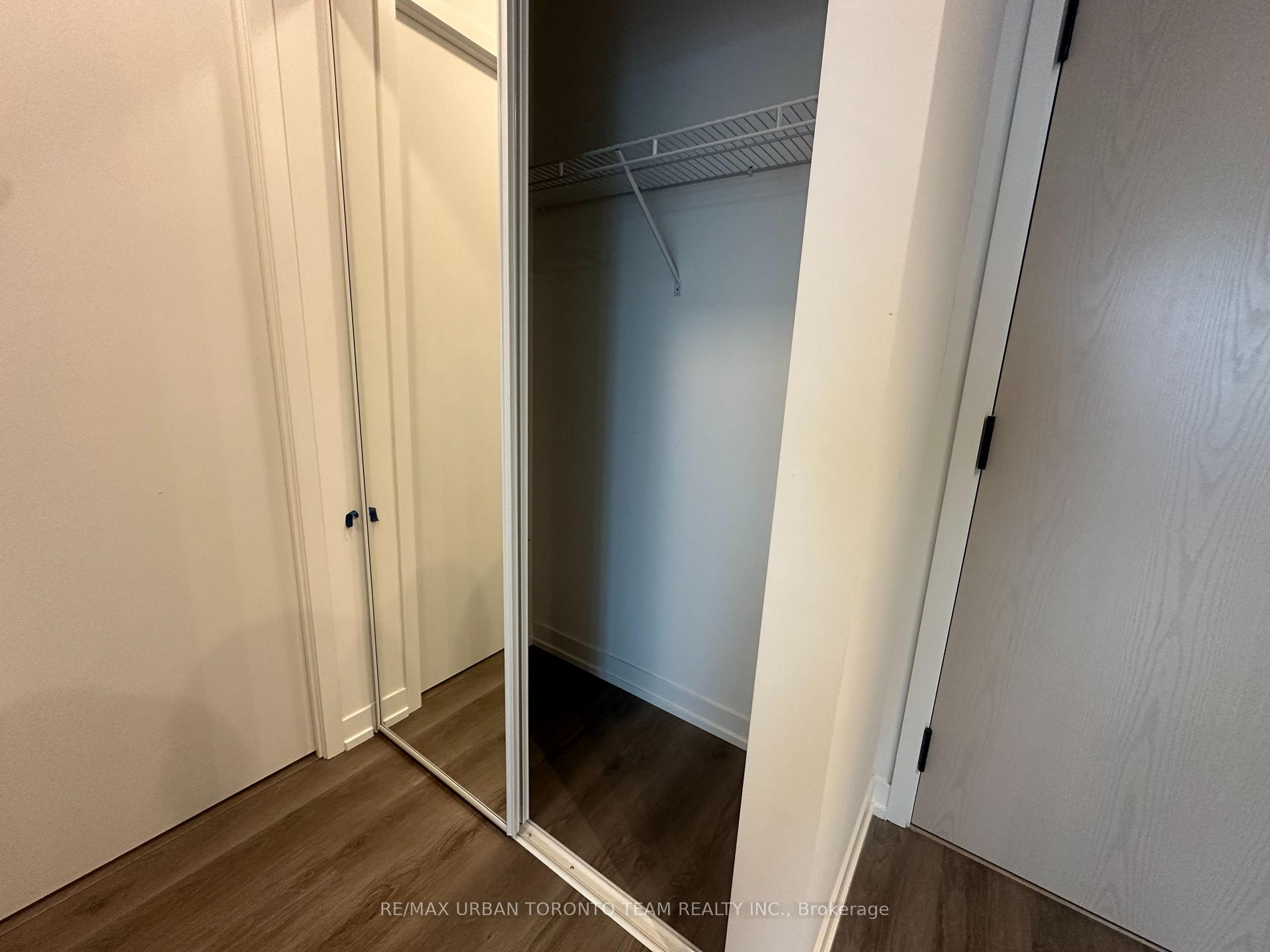 Photo 10 of Unit 6211, 225 Commerce St Street, Vaughan, Vaughan Corporate Centre — HOMEH