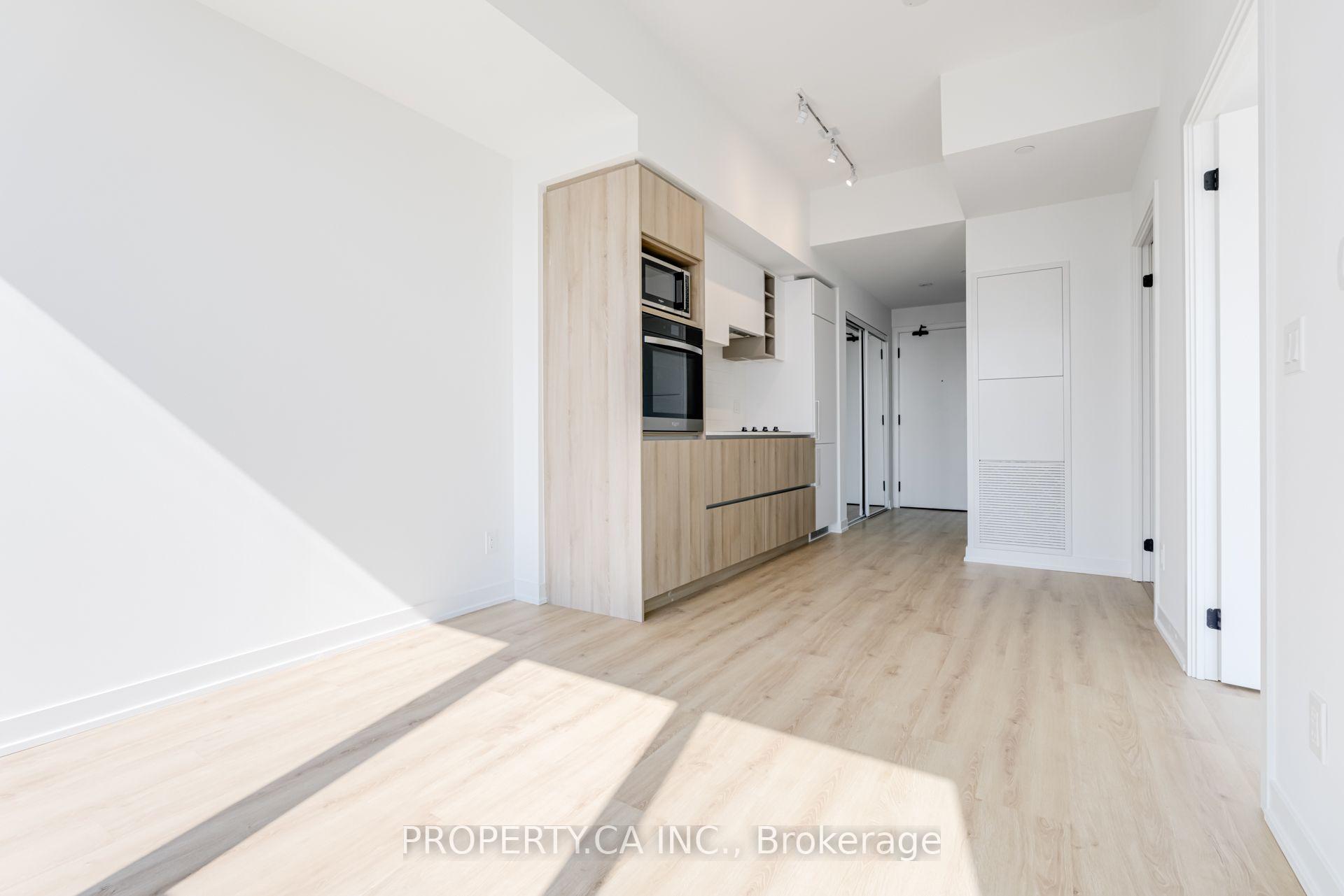 Photo 3 of Unit LPH16, 319 Jarvis Street, Toronto, Moss Park — HOMEH