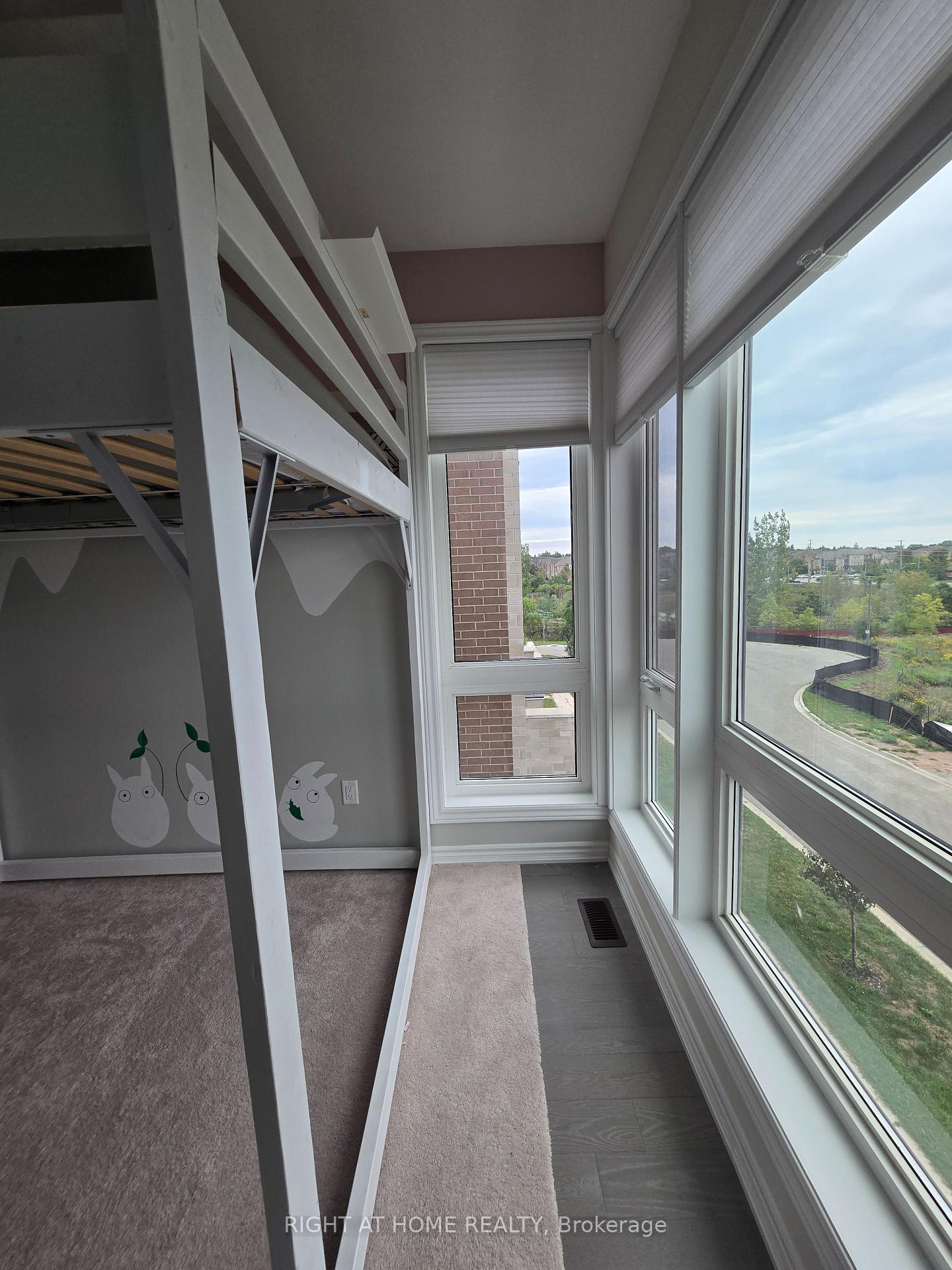 Photo 16 of 14 Concetta Conte Avenue, Markham, Victoria Square — HOMEH