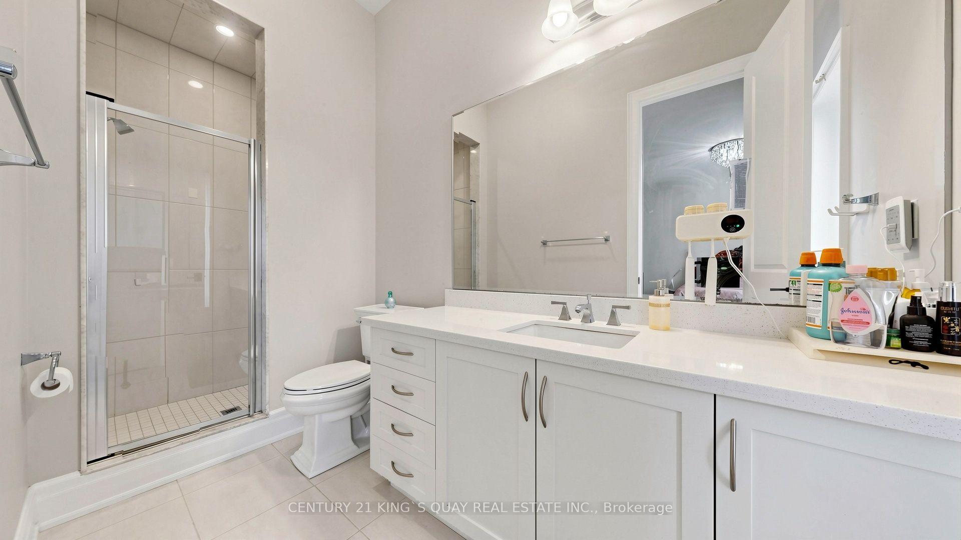 Photo 28 of 3 Sir Henry Court, King, King City — HOMEH