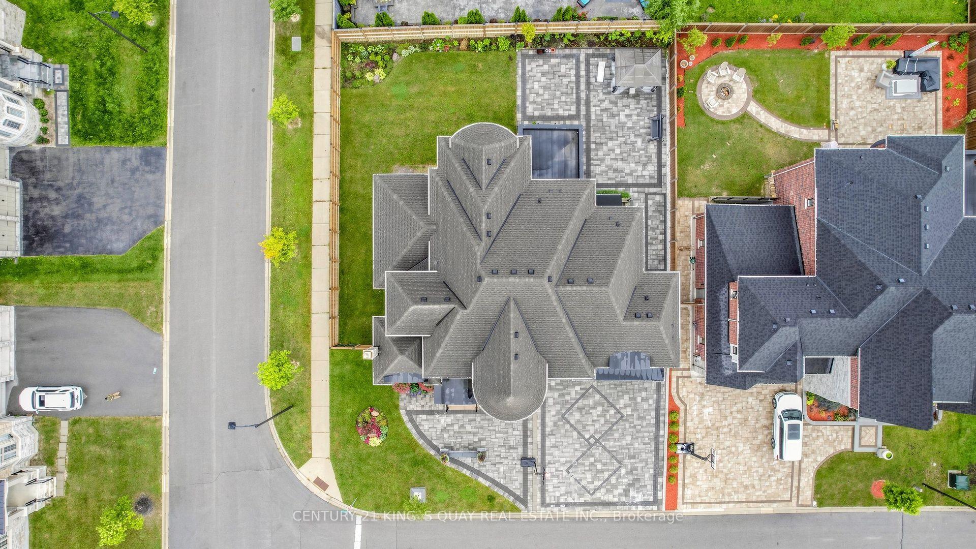 Photo 49 of 3 Sir Henry Court, King, King City — HOMEH