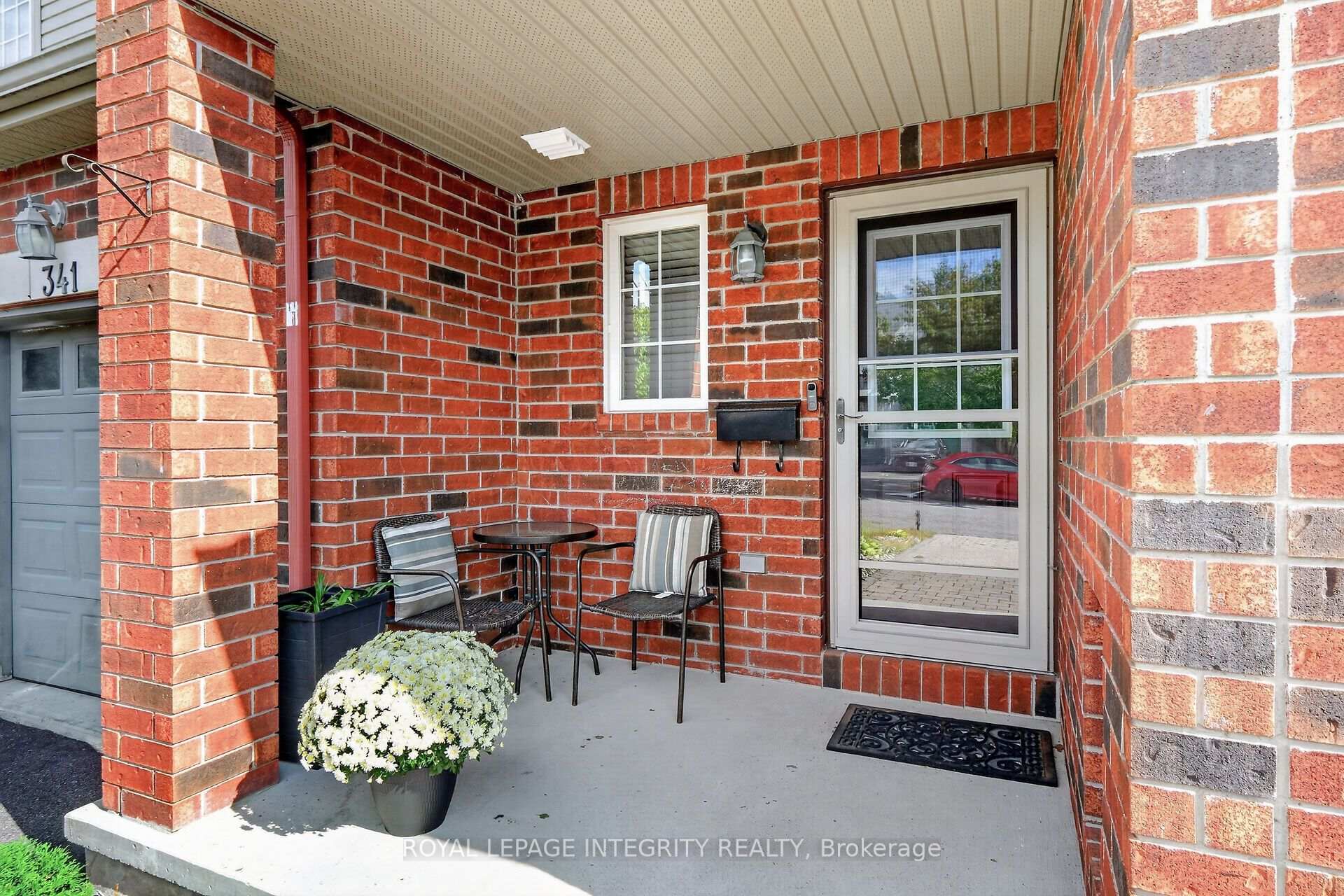 Photo 5 of 343 Rolling Meadow Crescent, Ottawa, Mer Bleue/Bradley Estates/Anderson Park — HOMEH