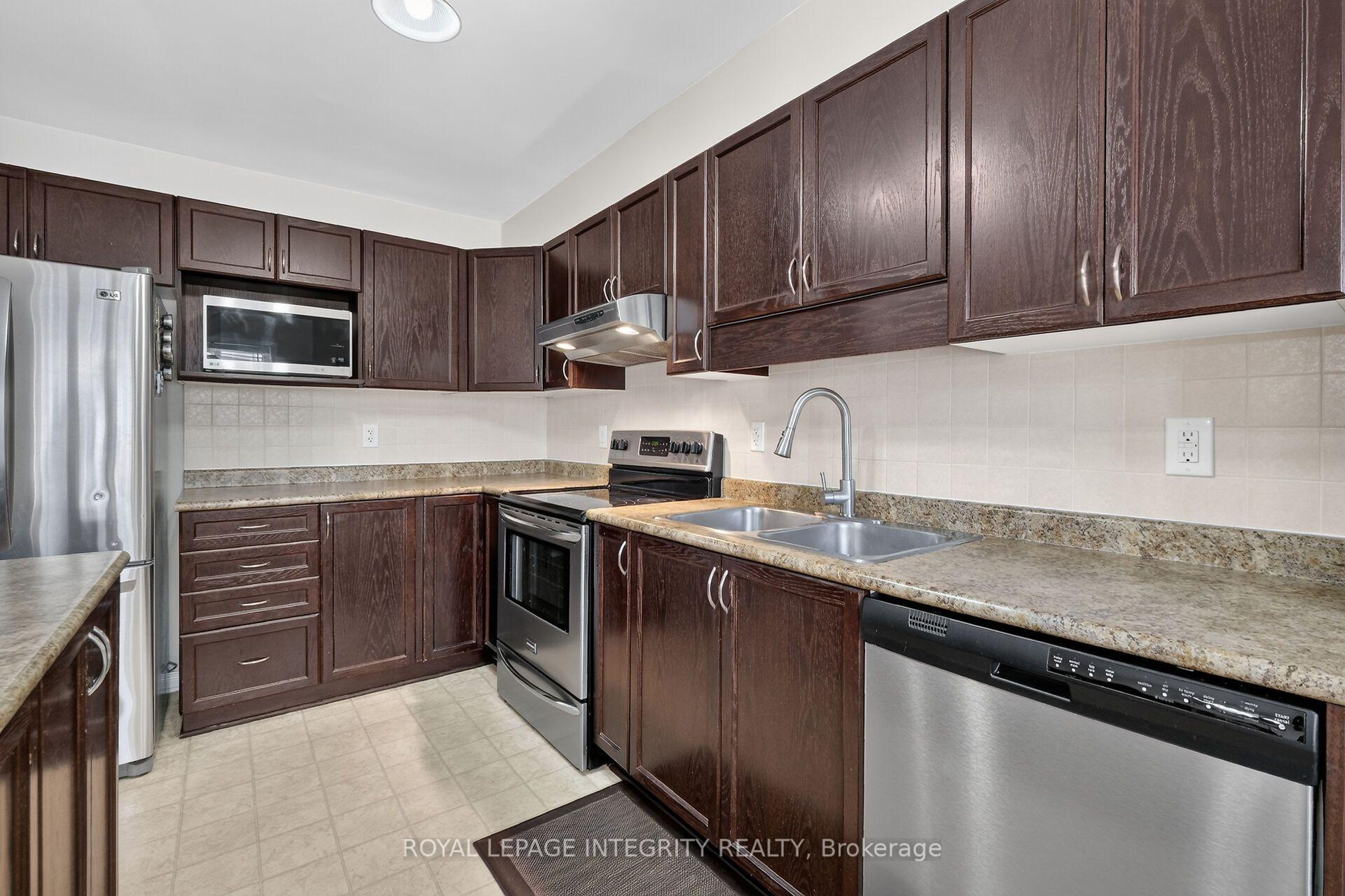 Photo 17 of 343 Rolling Meadow Crescent, Ottawa, Mer Bleue/Bradley Estates/Anderson Park — HOMEH