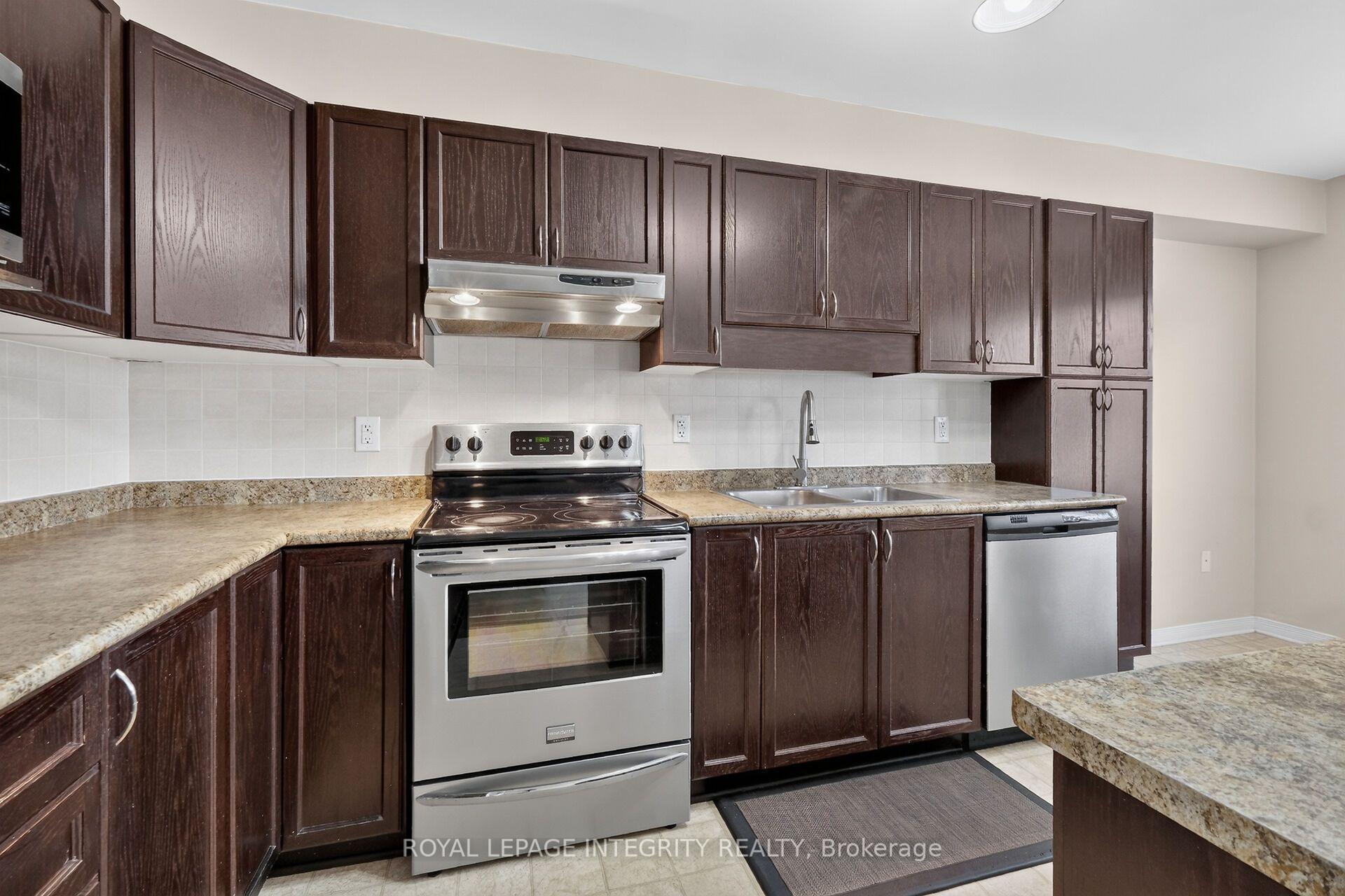 Photo 19 of 343 Rolling Meadow Crescent, Ottawa, Mer Bleue/Bradley Estates/Anderson Park — HOMEH