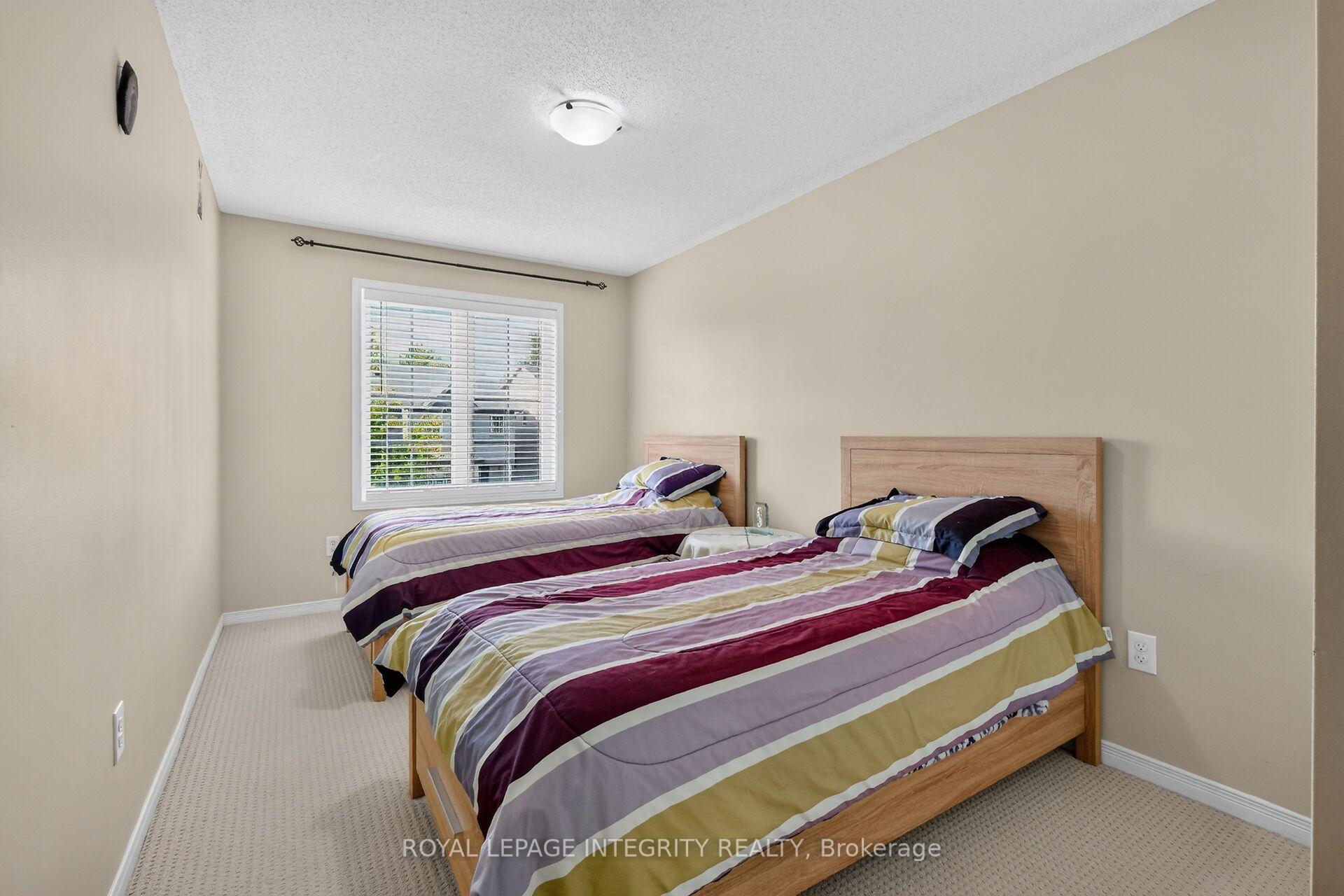 Photo 25 of 343 Rolling Meadow Crescent, Ottawa, Mer Bleue/Bradley Estates/Anderson Park — HOMEH
