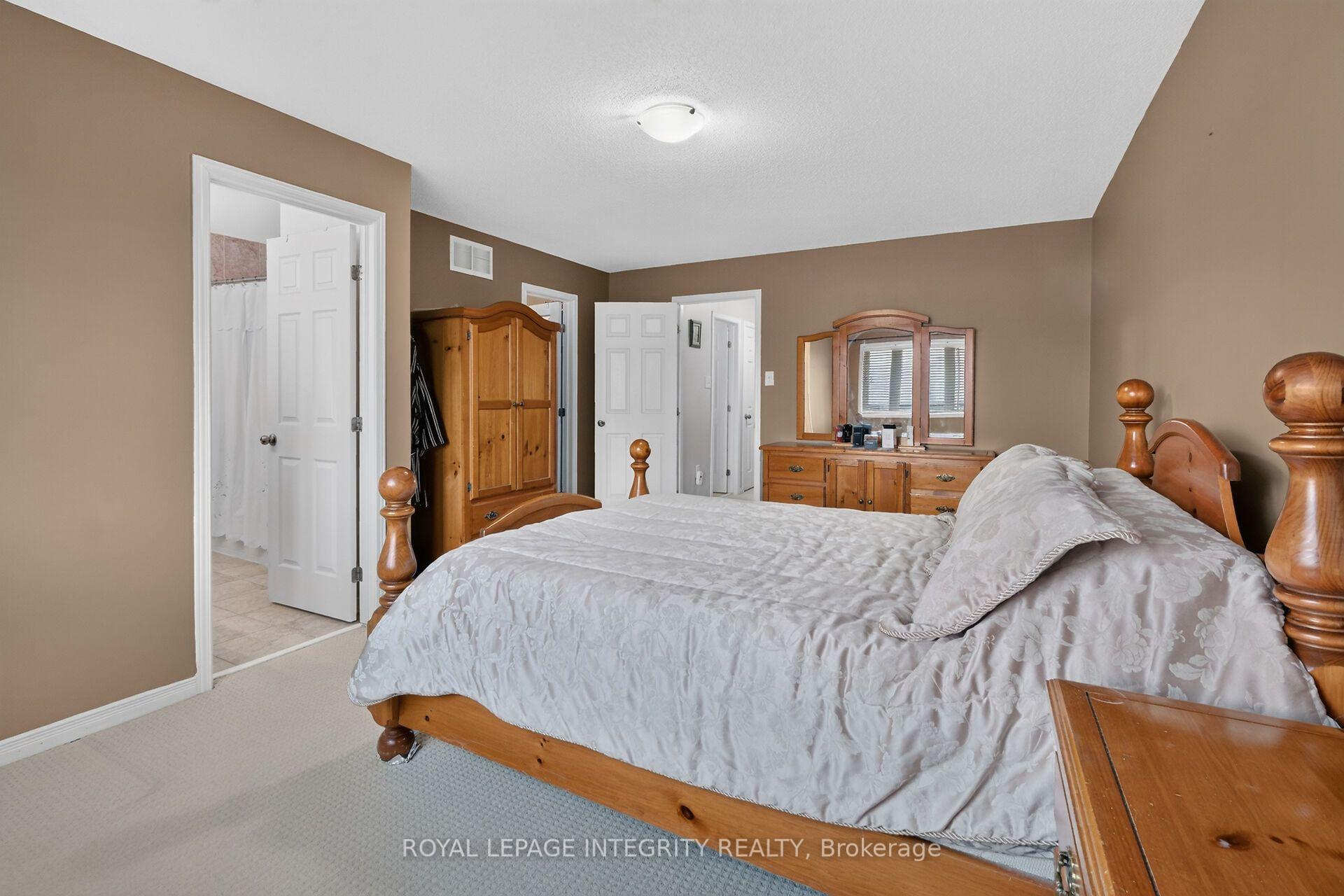 Photo 35 of 343 Rolling Meadow Crescent, Ottawa, Mer Bleue/Bradley Estates/Anderson Park — HOMEH